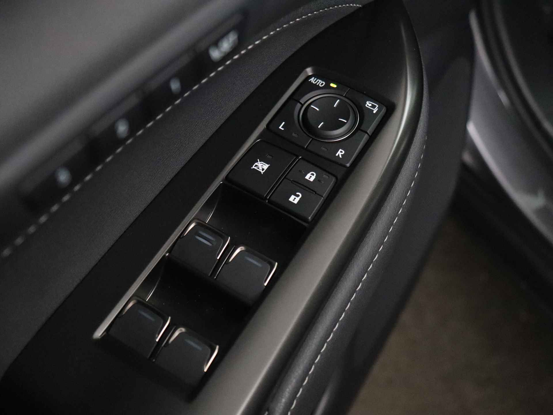 Lexus NX 350h AWD Launch Edition | Head-up Display | Stoelverwarming | 360 Graden Camera | - 31/62