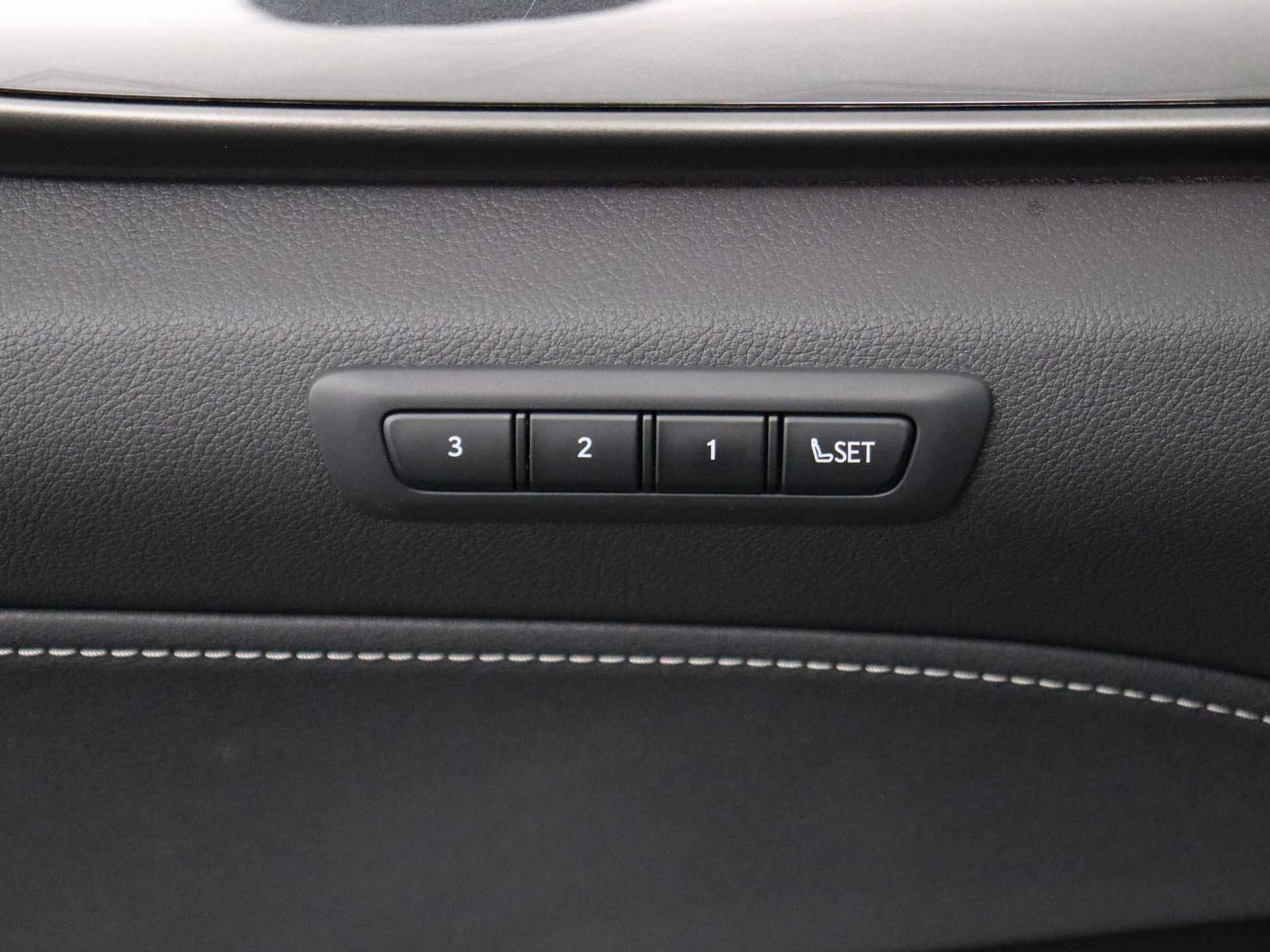 Lexus NX 350h AWD Launch Edition | Head-up Display | Stoelverwarming | 360 Graden Camera | - 32/62