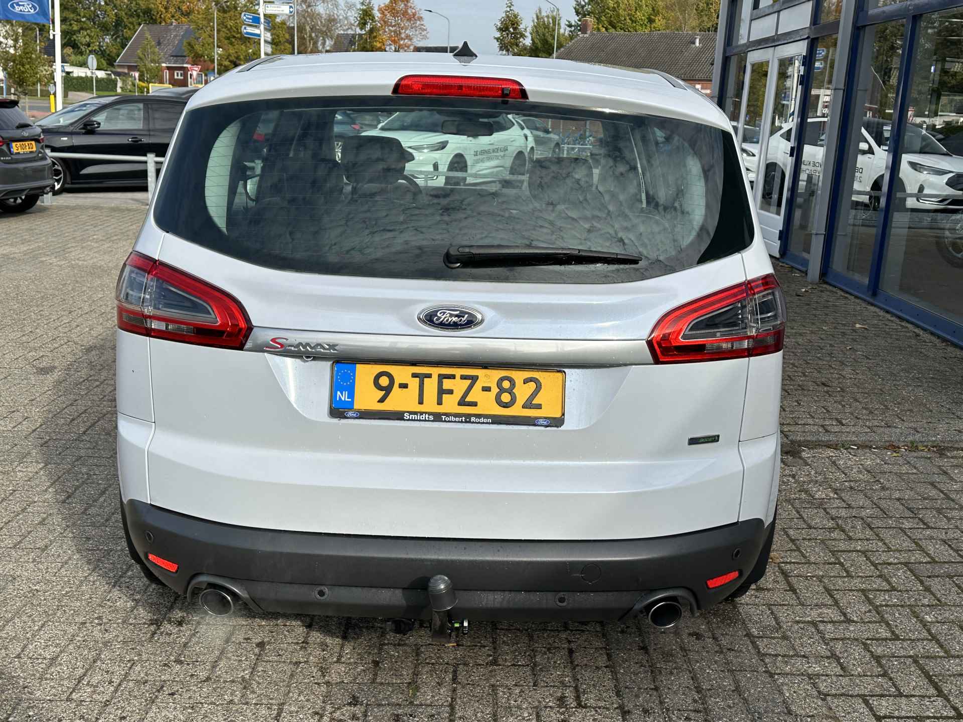 Ford S-Max 2.0 203PK EcoBoost Platinum 5 Persoons | Dealeronderhouden | Automaat | Trekhaak | Elektrische stoelen met geheugen | Stoelverwarming en voorruitverwarming | AR camera - 8/28