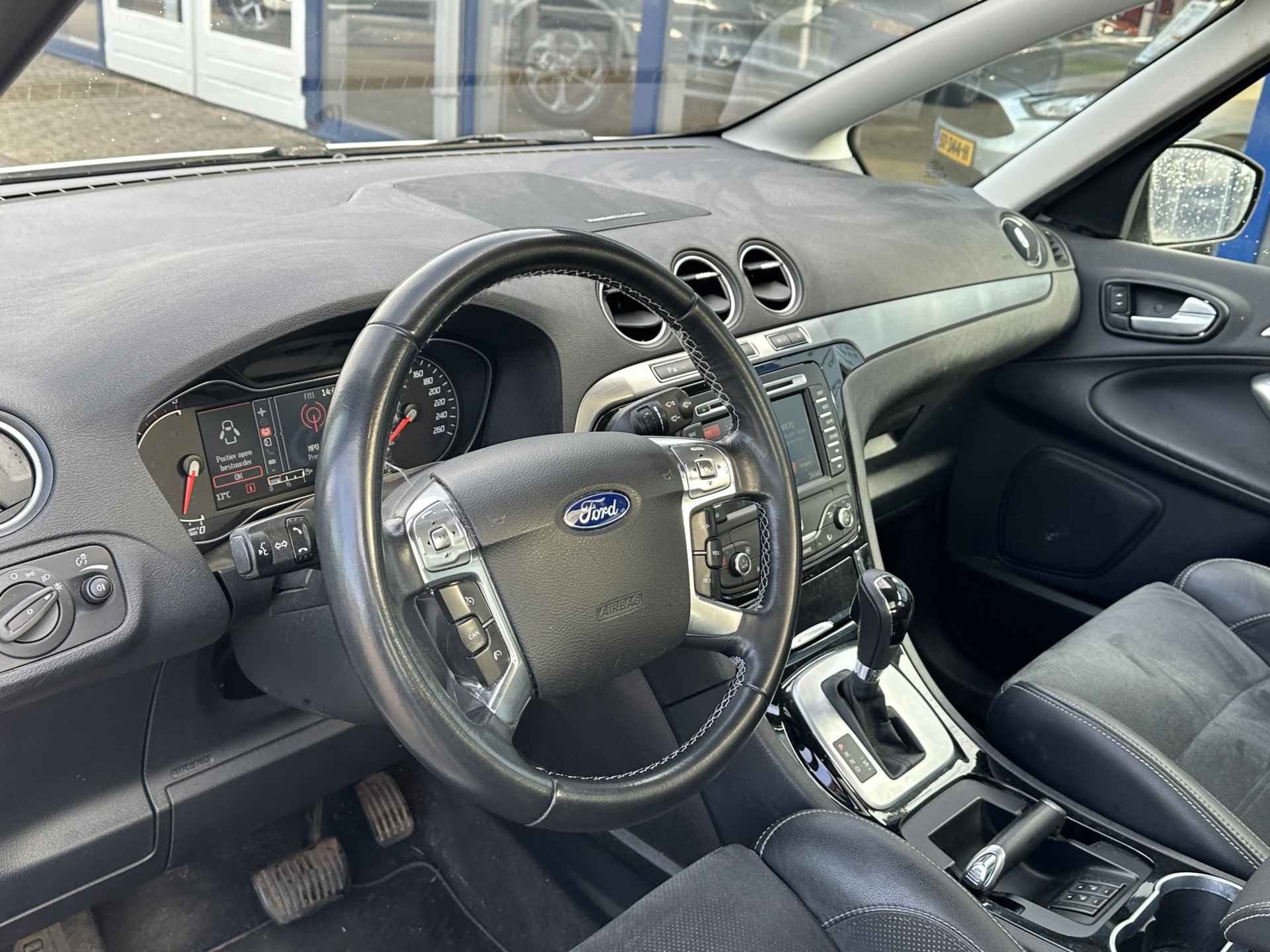 Ford S-Max 2.0 203PK EcoBoost Platinum 5 Persoons | Dealeronderhouden | Automaat | Trekhaak | Elektrische stoelen met geheugen | Stoelverwarming en voorruitverwarming | AR camera - 19/28