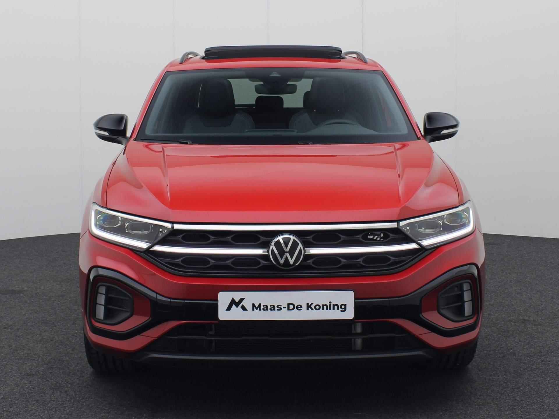 Volkswagen T-Roc 1.5TSI/150PK R-Line Blackstyle DSG · Panoramadak · Camera · Trekhaak · Garantie tot februari 2026 - 33/46