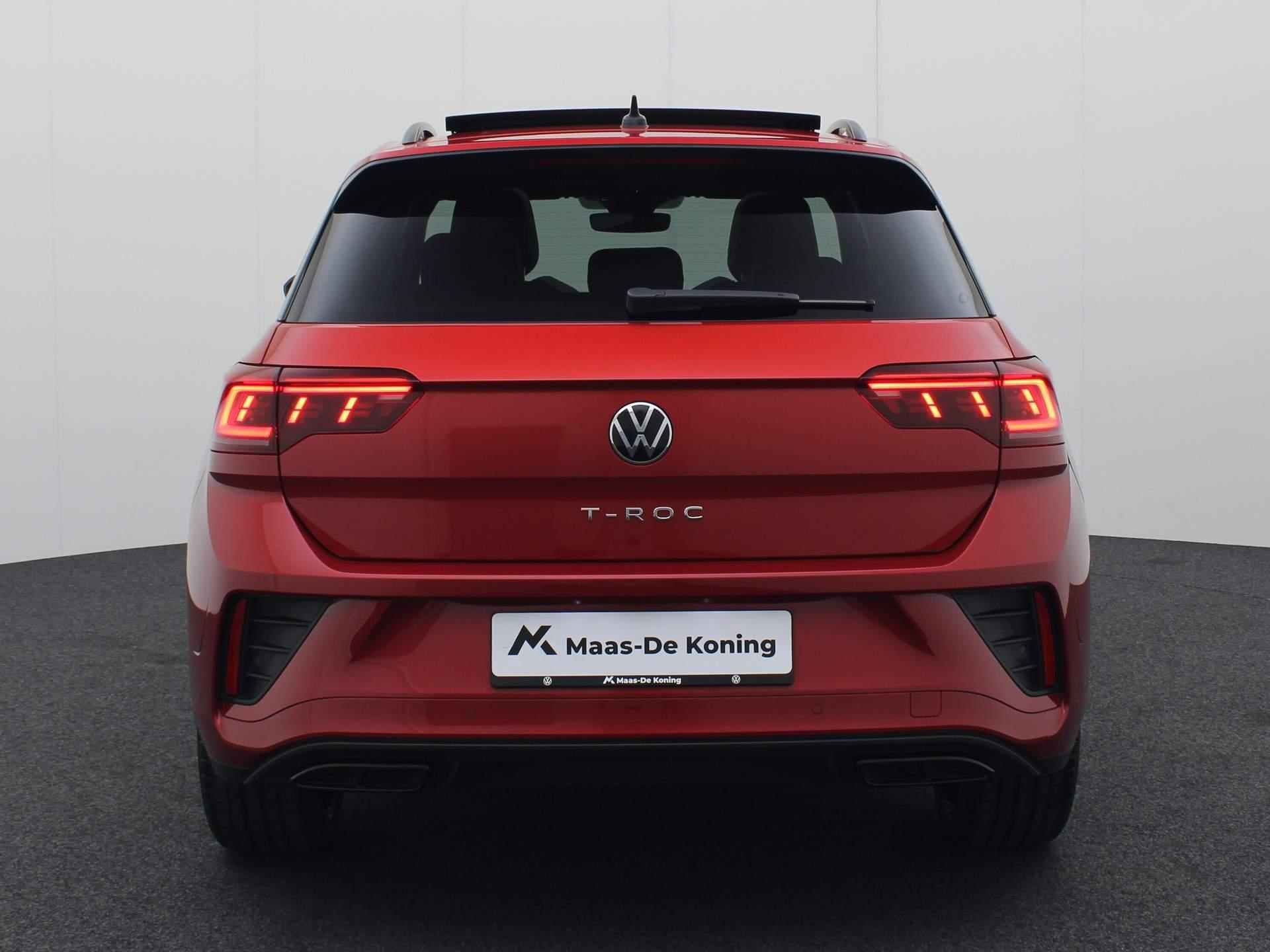 Volkswagen T-Roc 1.5TSI/150PK R-Line Blackstyle DSG · Panoramadak · Camera · Trekhaak · Garantie tot februari 2026 - 38/46