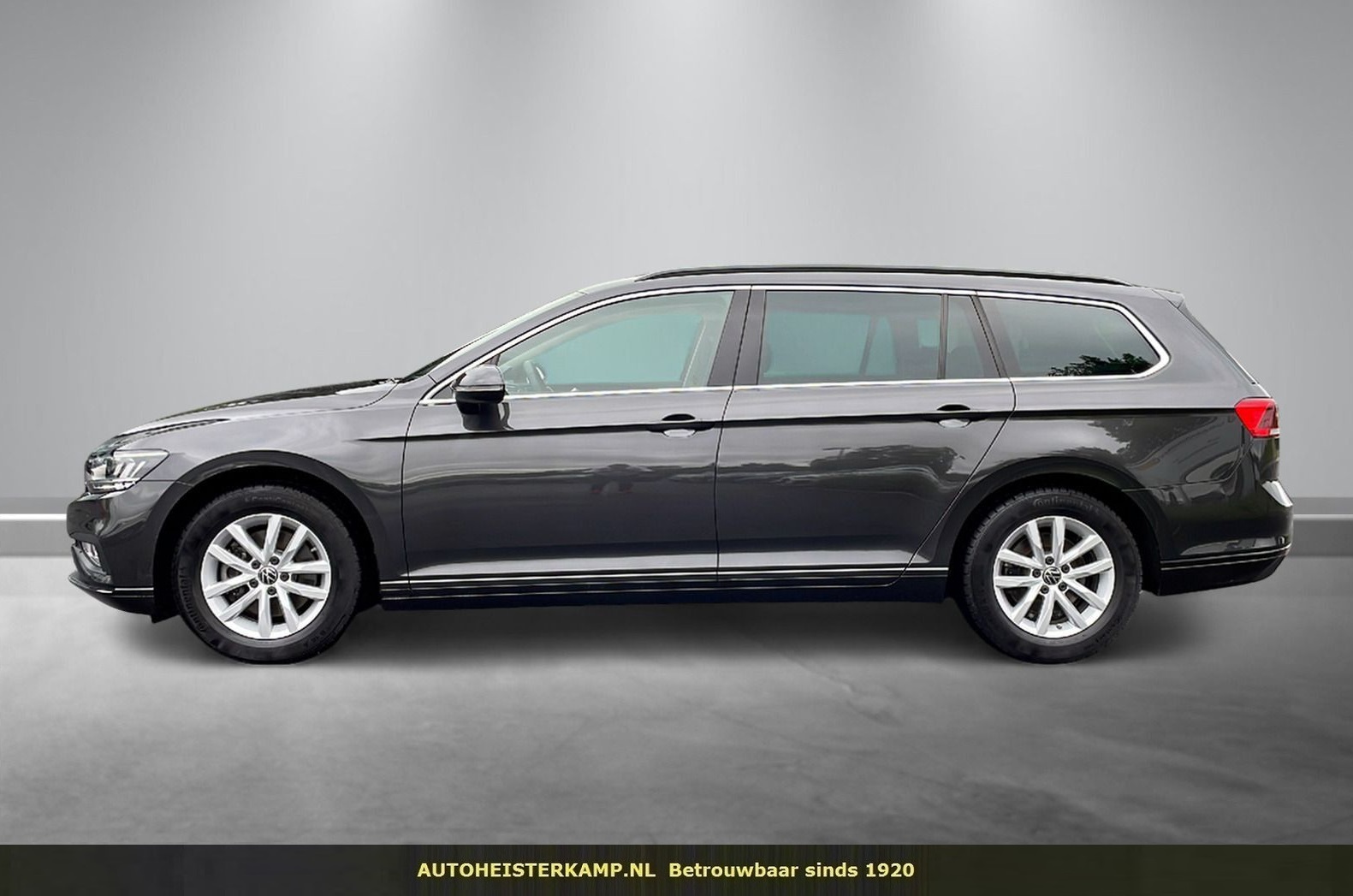 Volkswagen Passat Variant 2.0 TDI 150 PK DSG ACC LED Navi Trekhaak