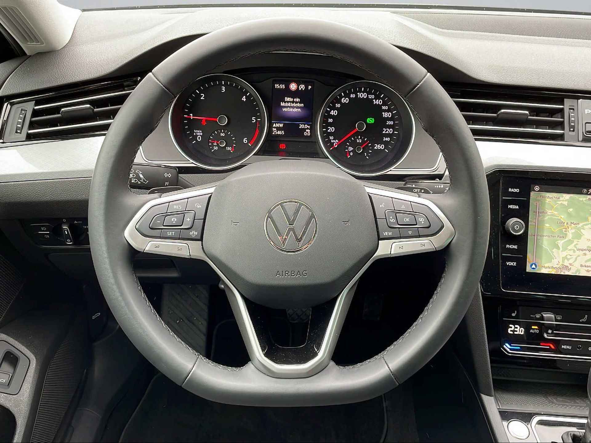 Volkswagen Passat Variant 2.0 TDI 150 PK DSG ACC LED Navi Trekhaak - 8/16