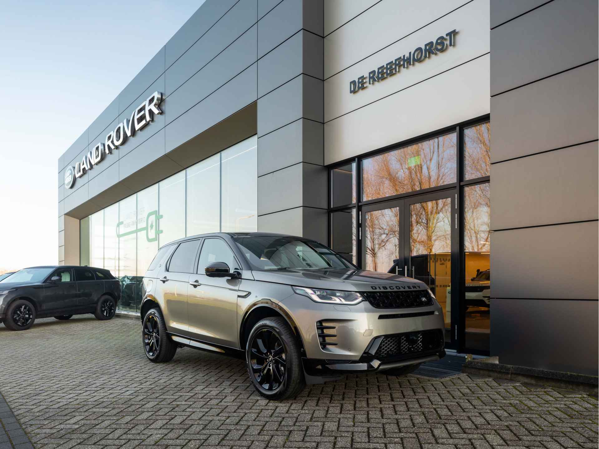 Land Rover Discovery Sport P270e PHEV Dynamic Edition | Light Oyster | 3D Surround Camera | Meridian Surround Audio - 19/59