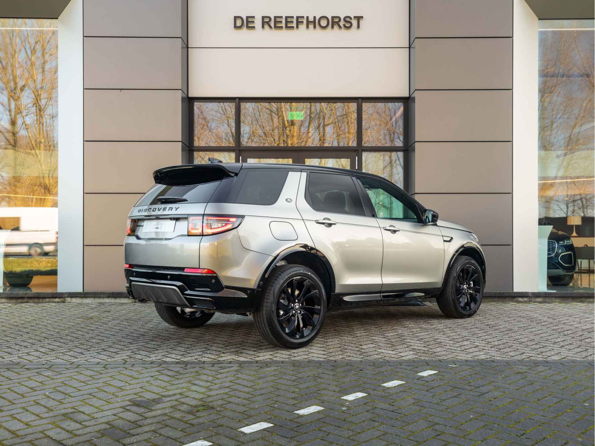 Land Rover Discovery Sport P270e PHEV Dynamic Edition | Light Oyster | 3D Surround Camera | Meridian Surround Audio - 20/59