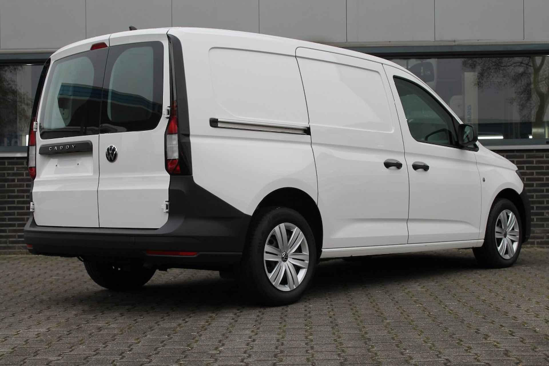 VOLKSWAGEN Caddy Cargo Maxi 2.0 TDI - 102Pk - DAB+ - Airco Elektrisch pakket - 12/31