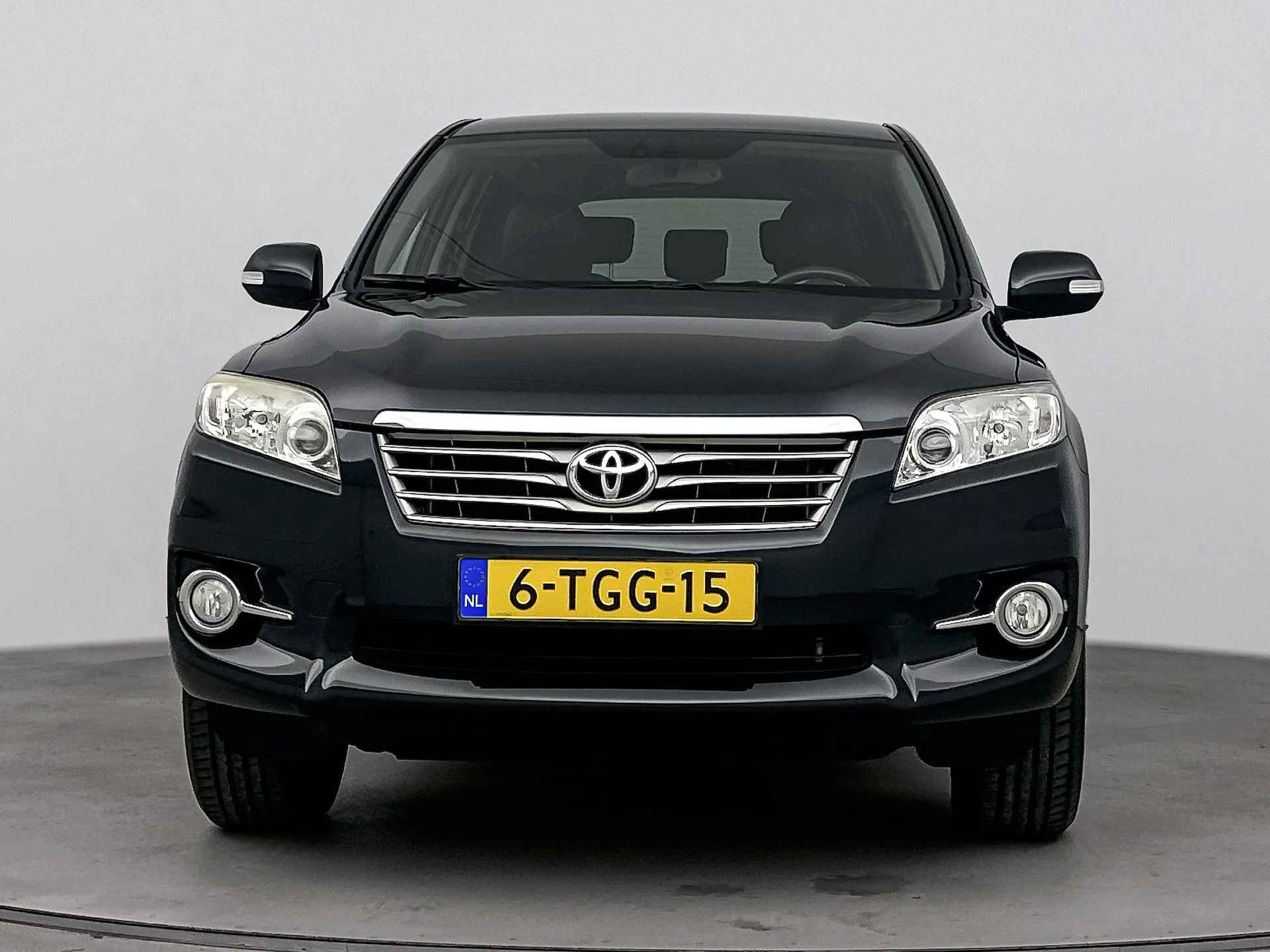 Toyota RAV4 2.0 VVTi X-Style 2WD | Trekhaak | Stoelverwarming | Navigatie | LM velgen | Cruise Control | Airco Aut. | * - 26/41