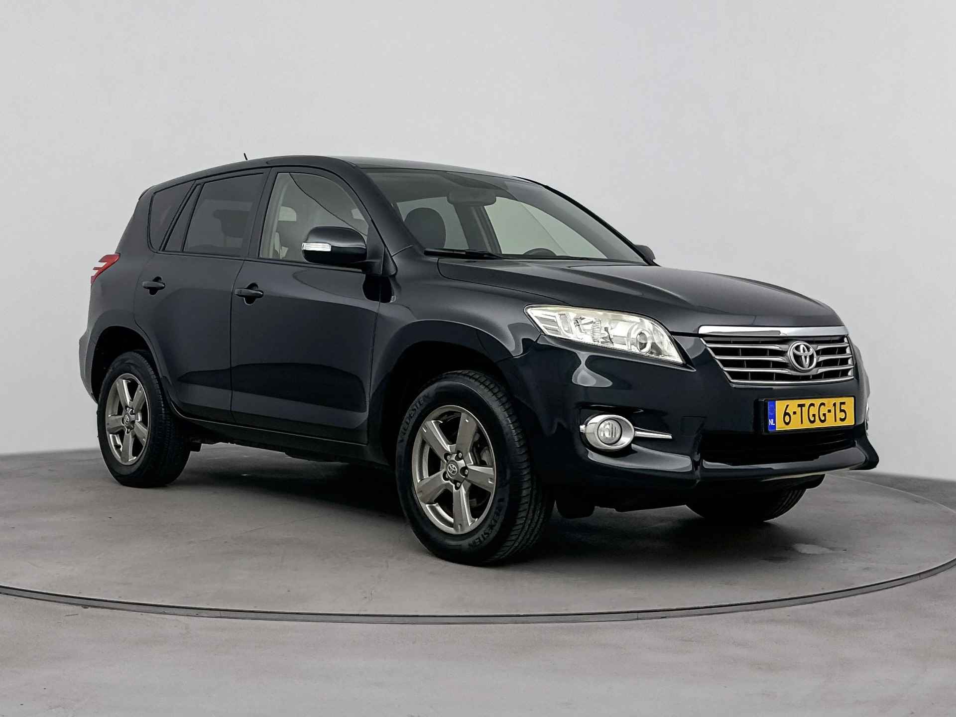 Toyota RAV4 2.0 VVTi X-Style 2WD | Trekhaak | Stoelverwarming | Navigatie | LM velgen | Cruise Control | Airco Aut. | * - 27/41