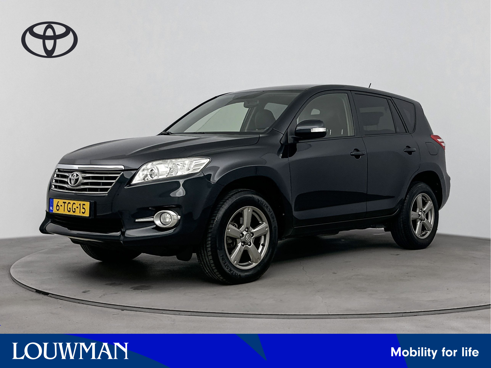 Toyota RAV4 2.0 VVTi X-Style 2WD | Trekhaak | Stoelverwarming | Navigatie | LM velgen | Cruise Control | Airco Aut. | *