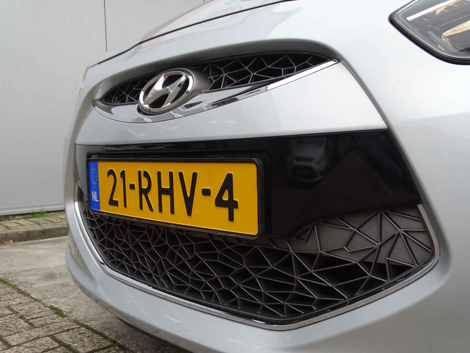 Hyundai ix20 1.6i i-Catcher, Schuif/Kanteldak, Camera, Cruise, Leder, NL/NAP! - 15/59