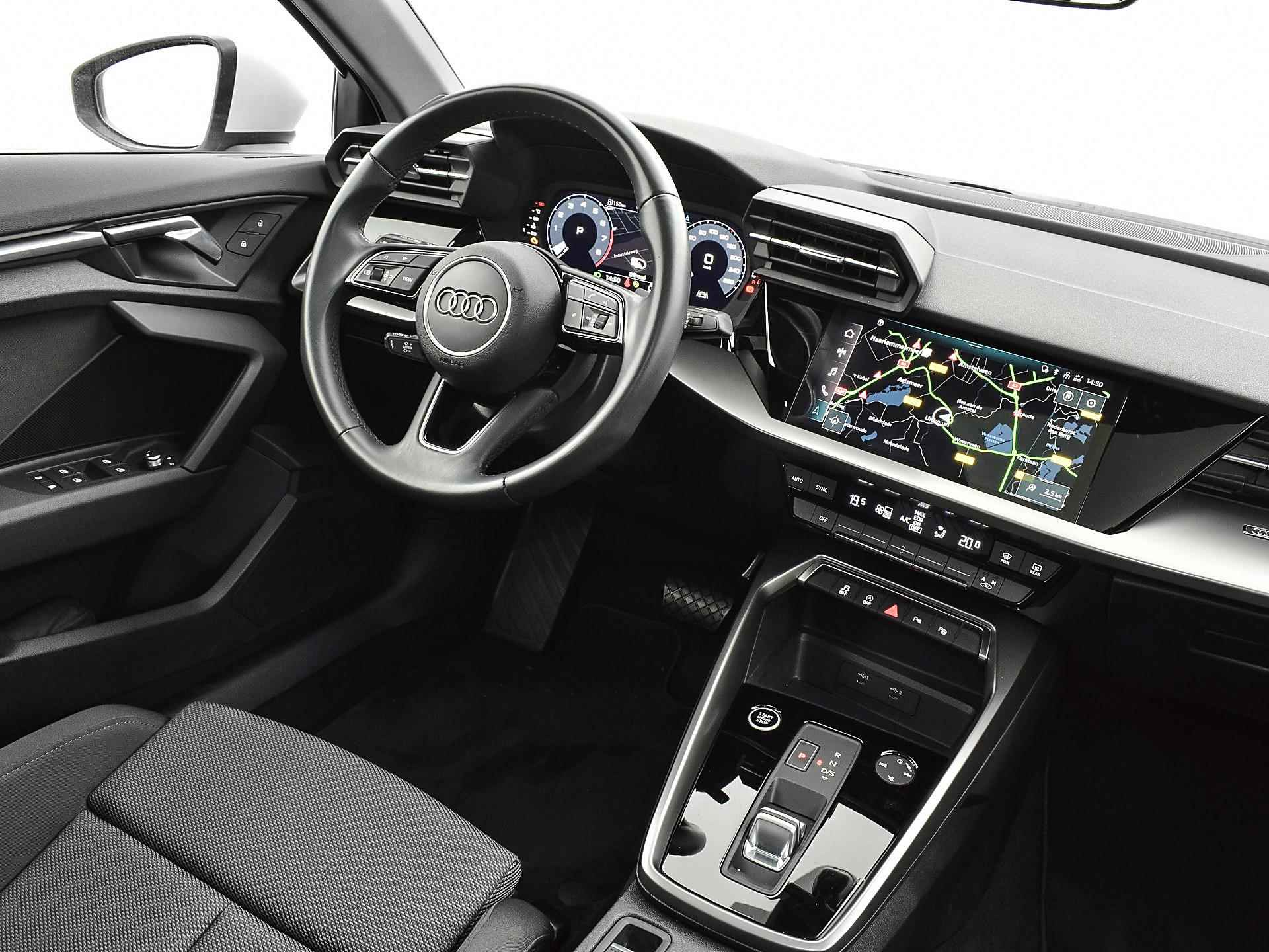 Audi A3 Sportback 30 TFSI Advanced edition | Panorama dak | Sportstoelen | Achteruitrijcamera | LM velgen 18" | - 14/31