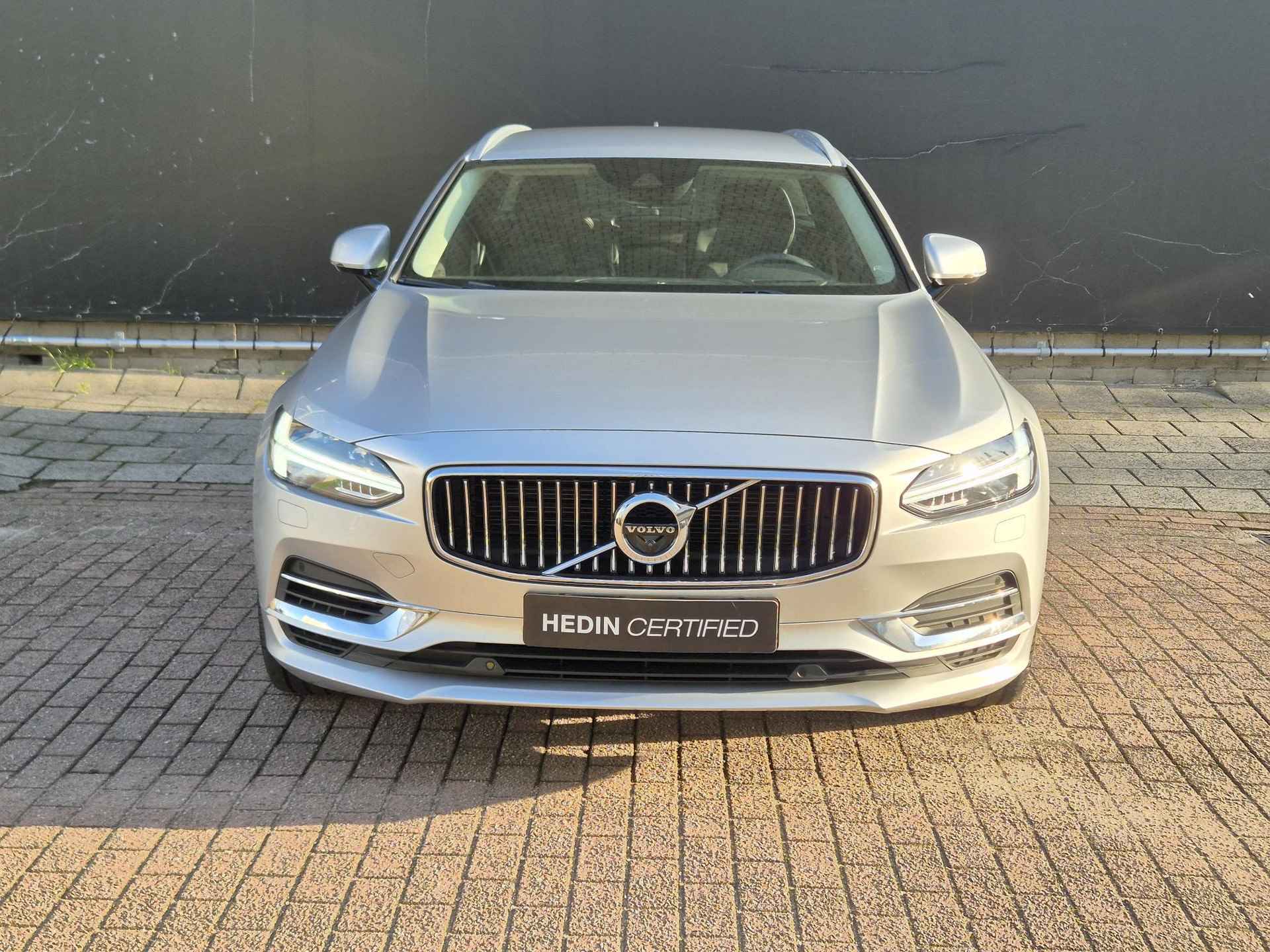 Volvo V90 2.0 T8 AWD Inscription | PHEV | Trekhaak Elektrisch Uitklapbaar | 390PK | 360 ° Camera | Head Up Display | Dode Hoek Detectie | Dealer Onderhouden | - 2/47