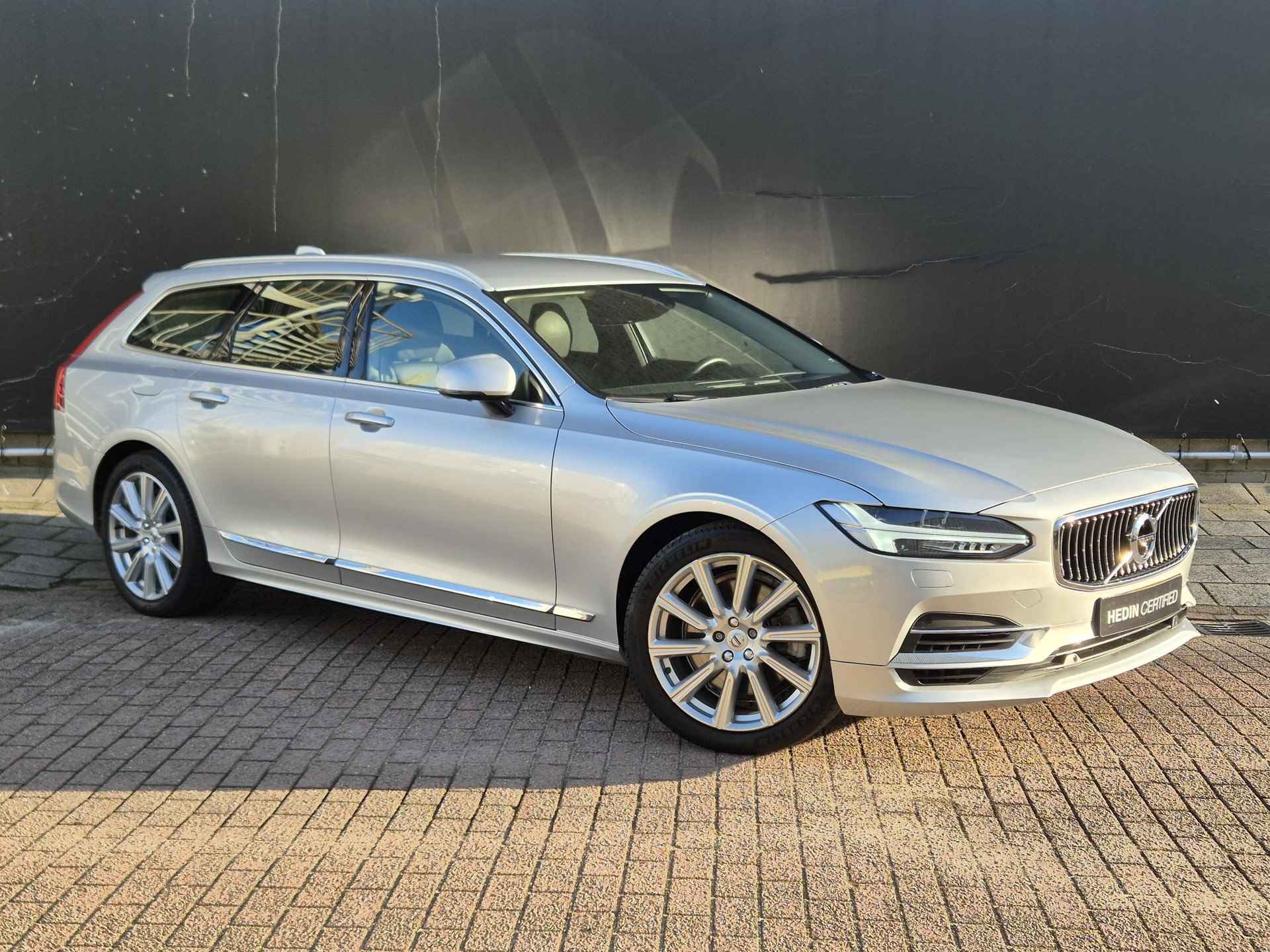 Volvo V90 2.0 T8 AWD Inscription | PHEV | Trekhaak Elektrisch Uitklapbaar | 390PK | 360 ° Camera | Head Up Display | Dode Hoek Detectie | Dealer Onderhouden | - 3/47