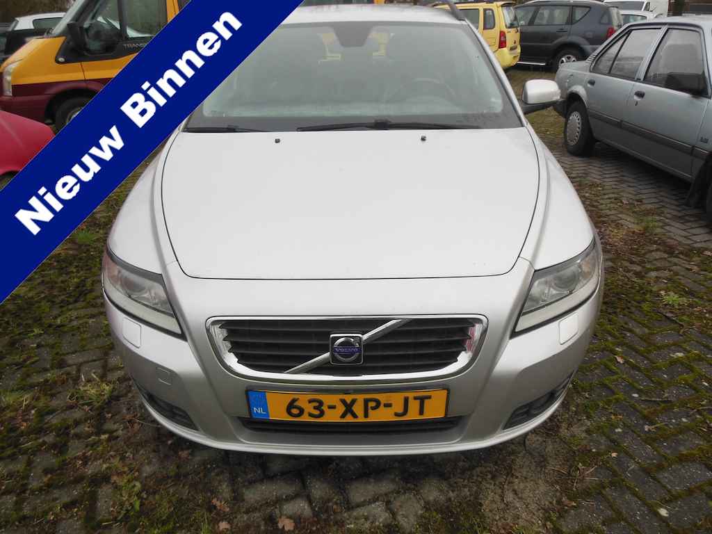 Volvo V50