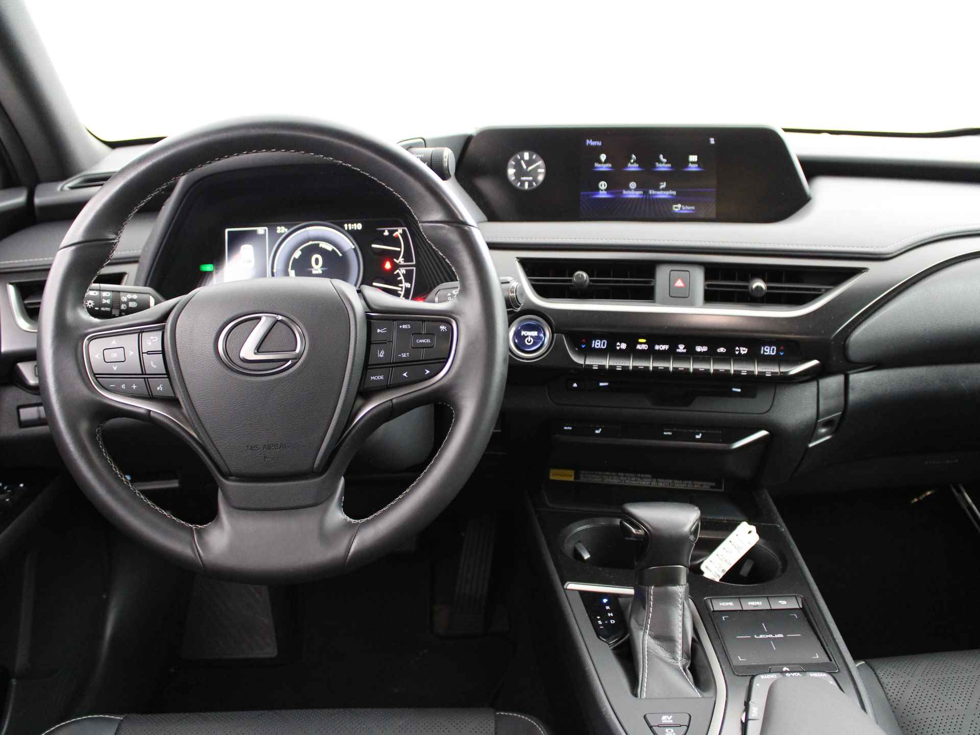 Lexus UX 250h Luxury Line Limited | Lederen bekleding | Stoelverwarming | Blind Spot | Parkeersensoren | - 6/54