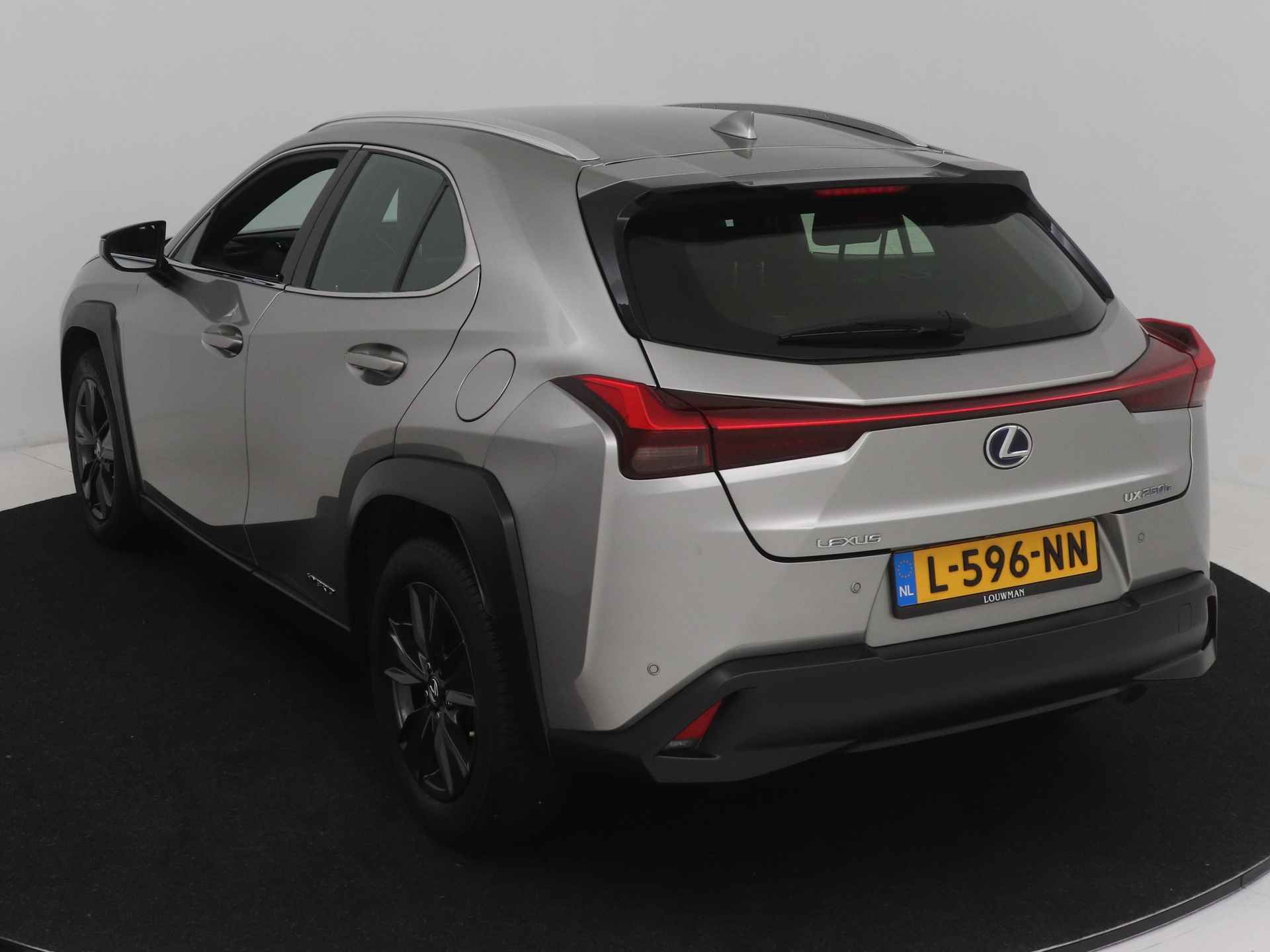 Lexus UX 250h Luxury Line Limited | Lederen bekleding | Stoelverwarming | Blind Spot | Parkeersensoren | - 16/54