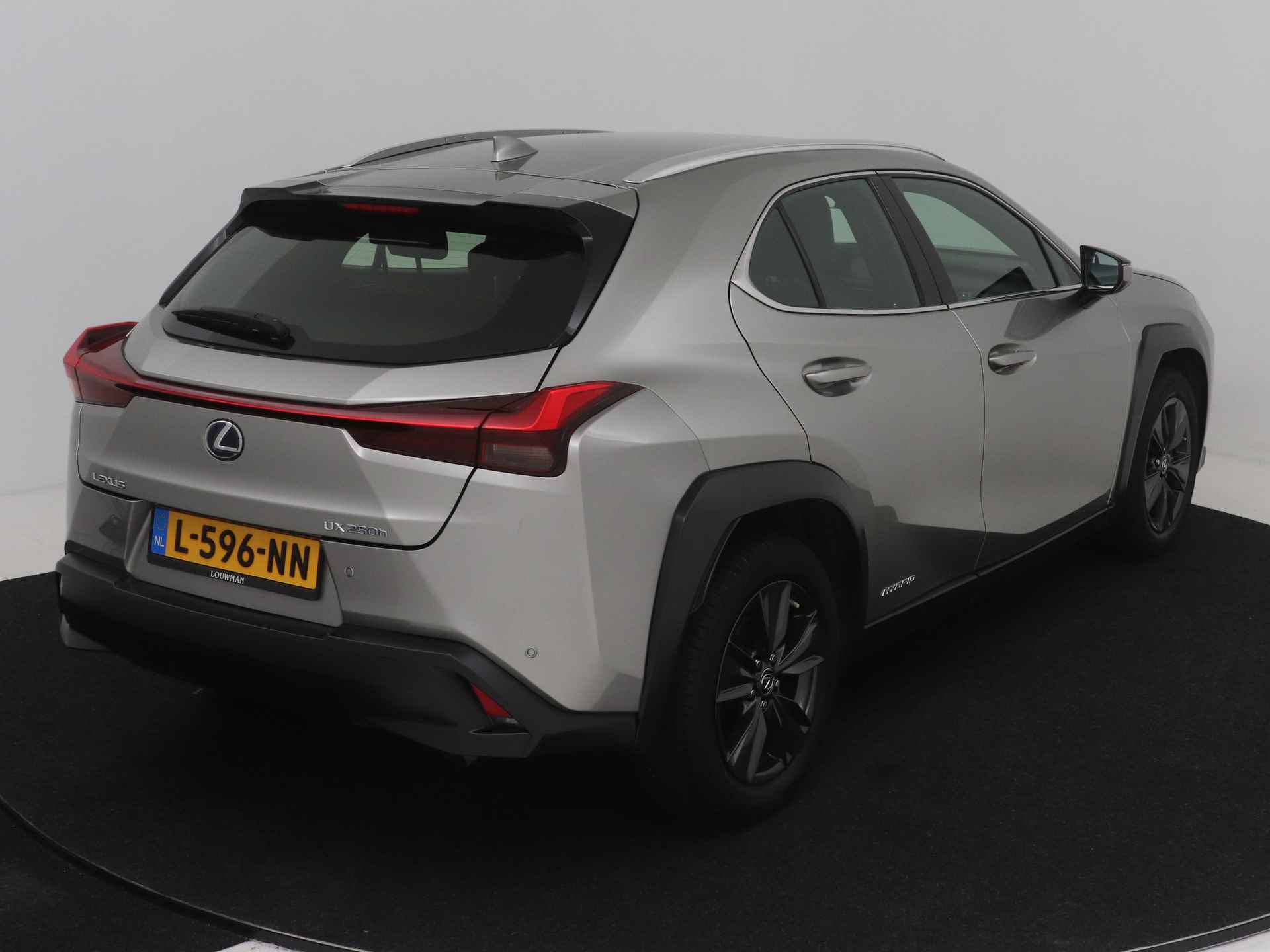 Lexus UX 250h Luxury Line Limited | Lederen bekleding | Stoelverwarming | Blind Spot | Parkeersensoren | - 17/54