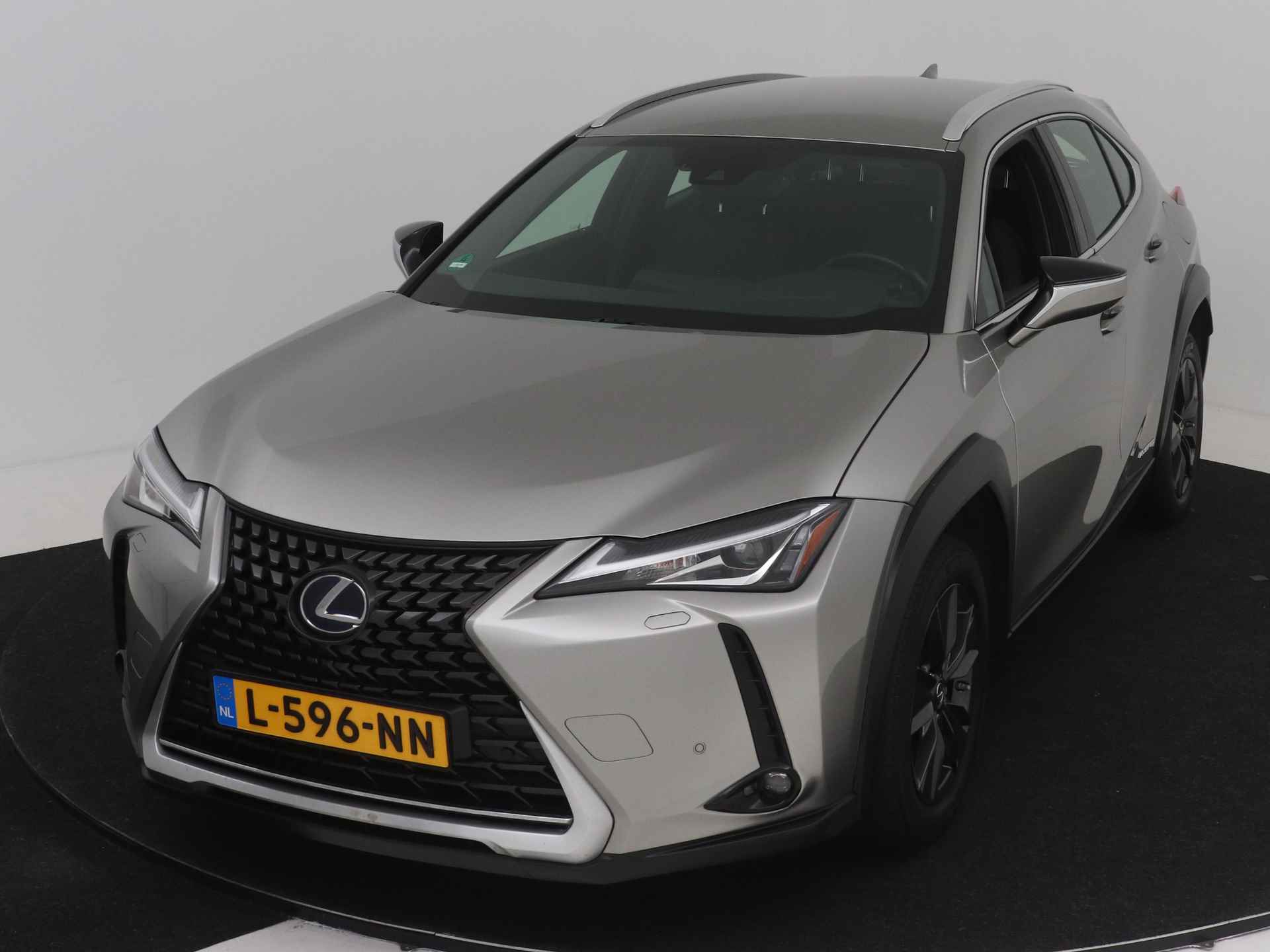 Lexus UX 250h Luxury Line Limited | Lederen bekleding | Stoelverwarming | Blind Spot | Parkeersensoren | - 27/54