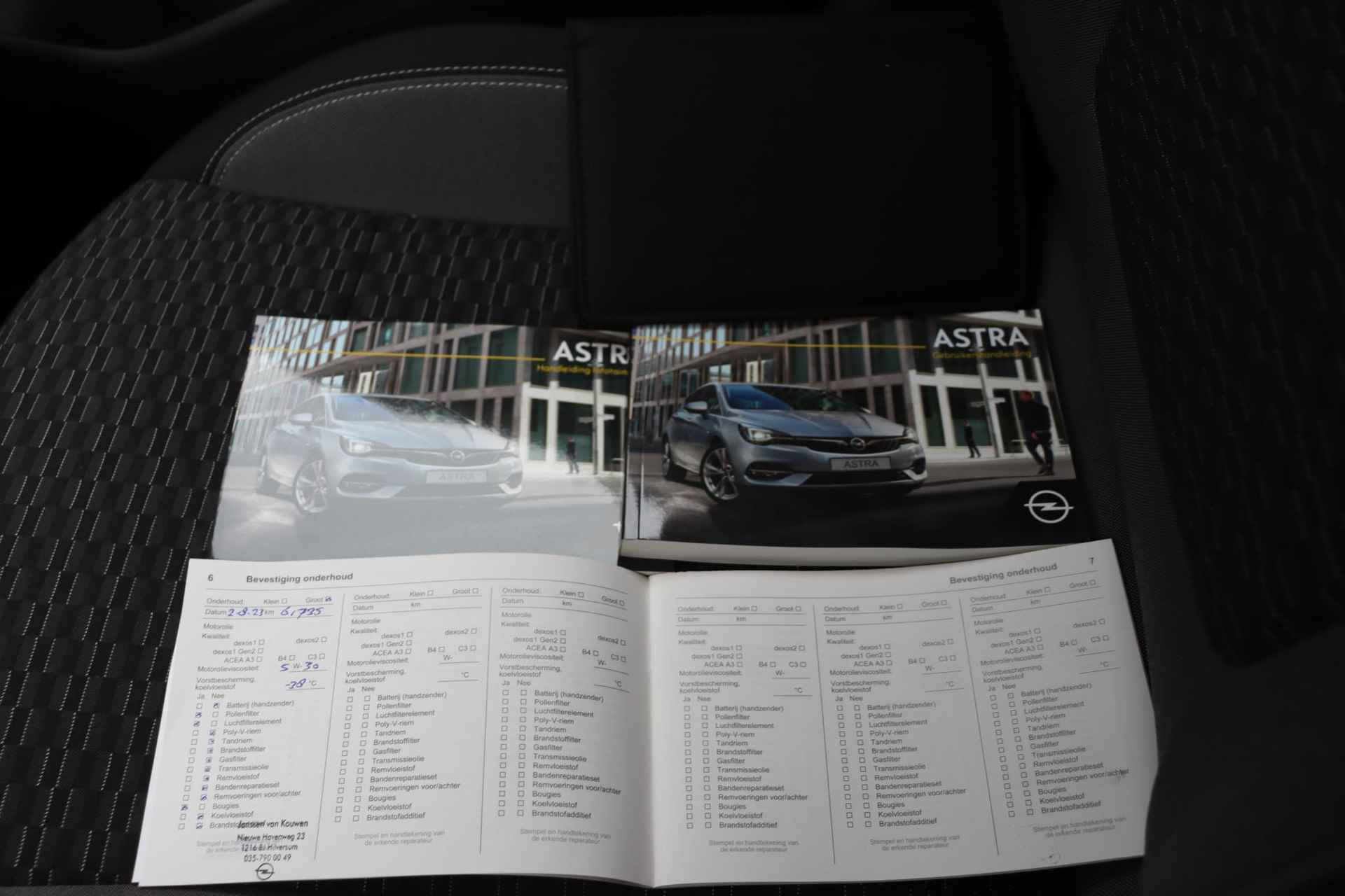 Opel Astra 1.2 Business Edition / Carplay / Navi / 17'' LMV / Climate - 11/40