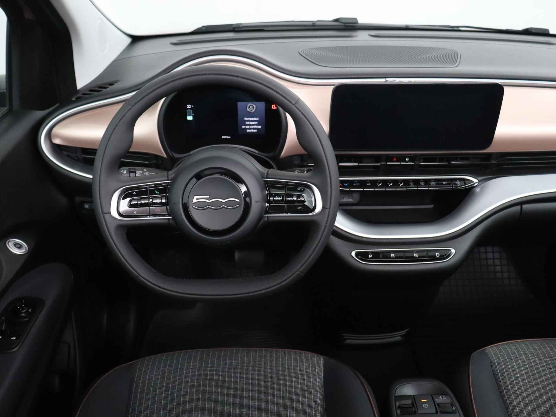 Fiat 500E Cabrio Icon 42kWh Apple Car Play | NAVI | Camera | LMV - 16/20