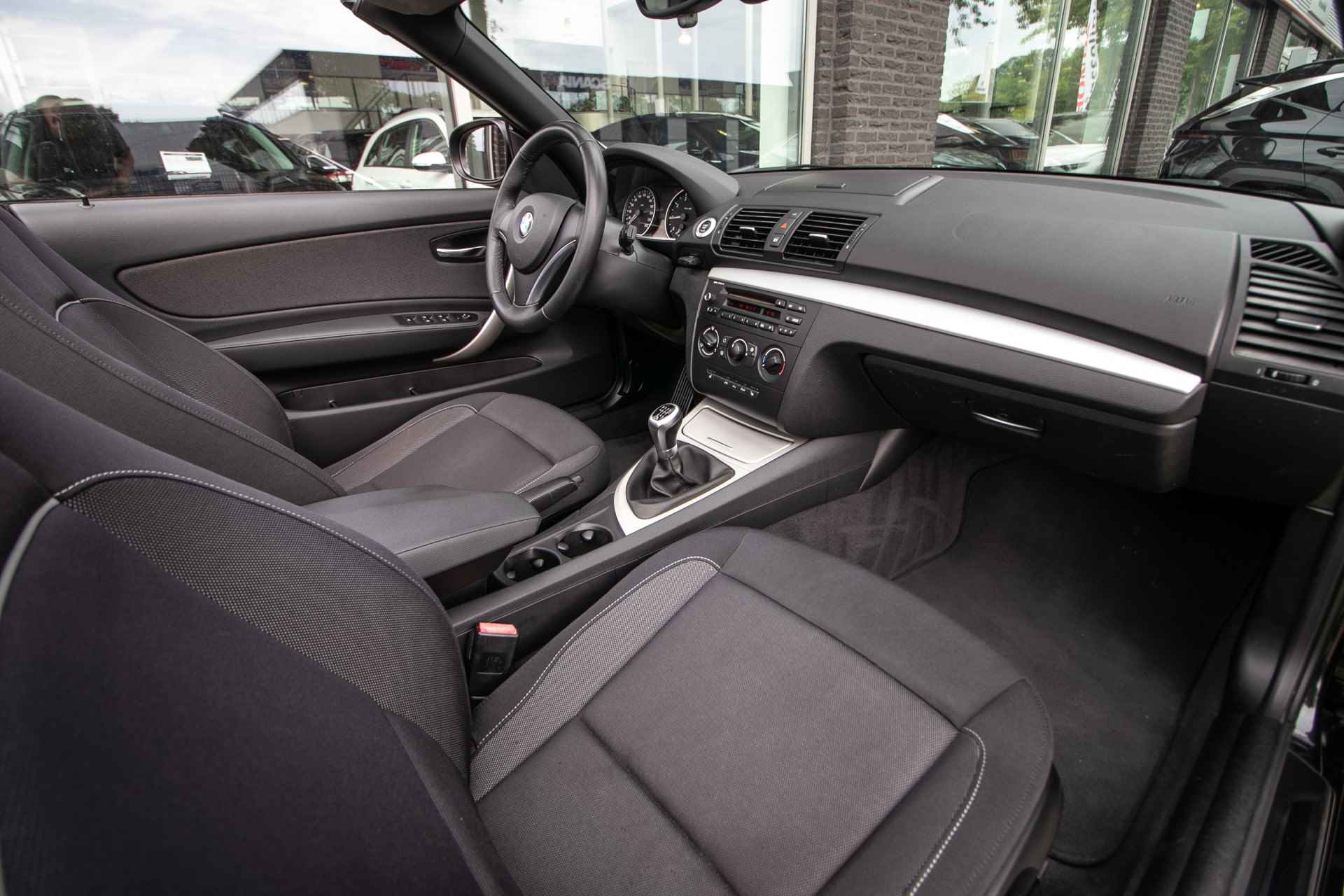 BMW 1 Serie Cabrio 118i Executive - All-in rijklrprs | 1e eig. | Netjes onderhouden - 5/37