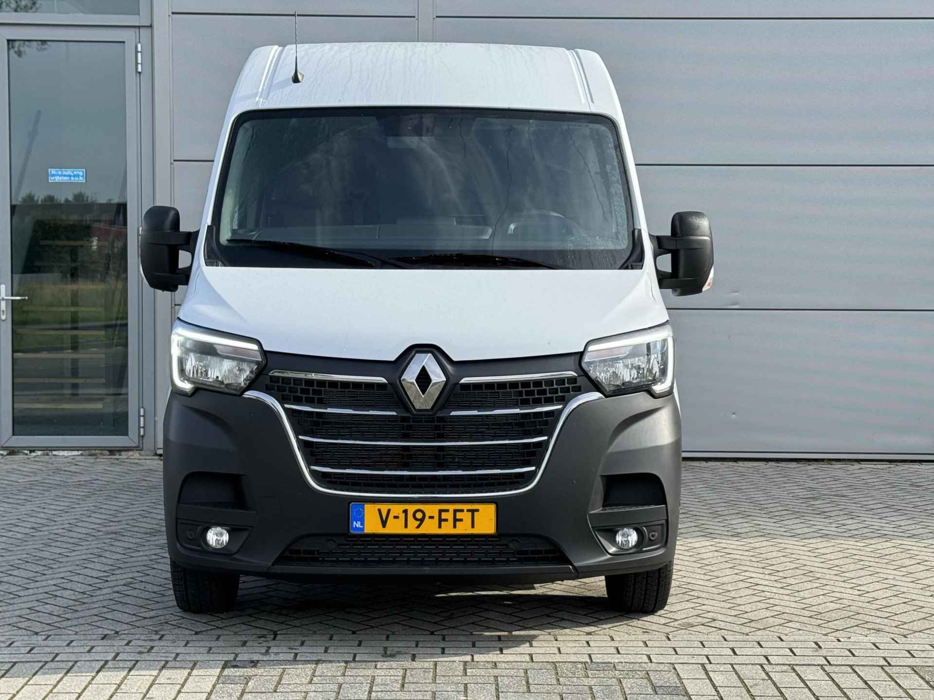 Renault Master 2.3 dCi 135 T35 L2H2 Work Edition | DEMO | AIRCO | CRUISE CONTROL | NAVIGATIE | CAMERA | PARKEER SENSOREN VOOR + ACHTER | - 7/17