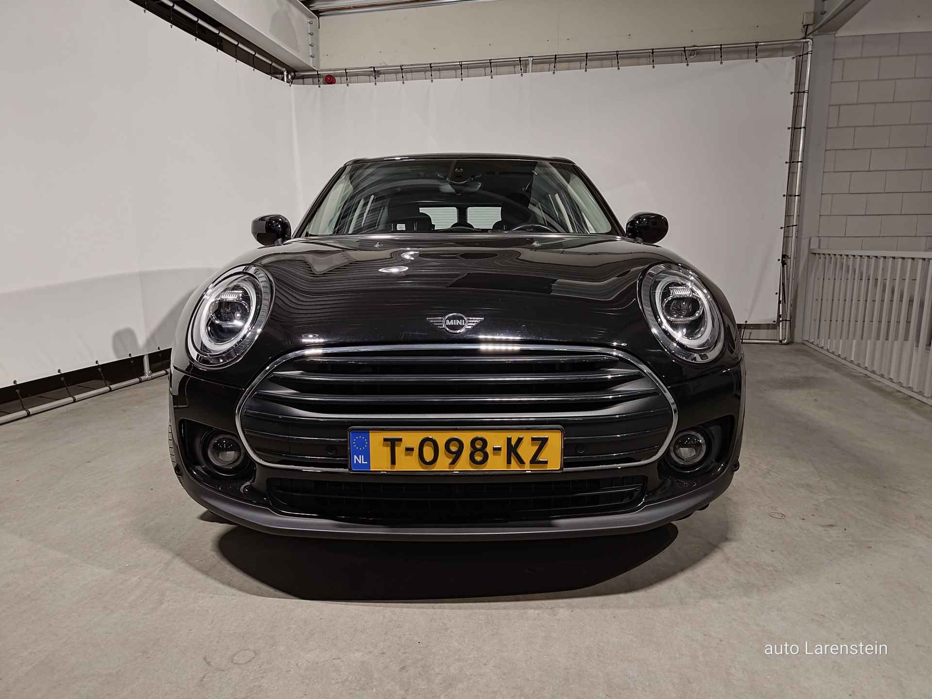 MINI Clubman 1.5i 136pk Salt II Business Pack+ 100kw ACC / ECC / NAVI / PDC 5 Pers. - 3/26