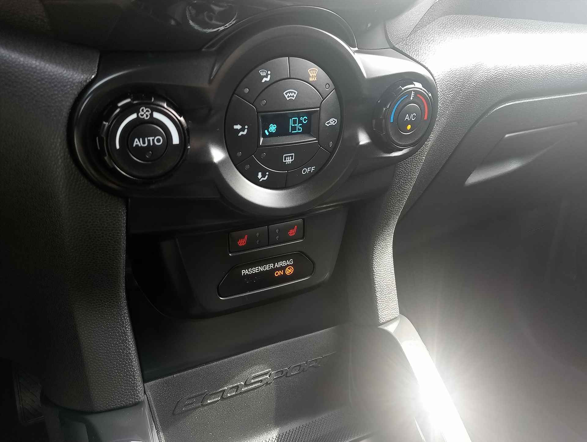 Ford Ecosport 1.0 EcoBoost 125pk Titanium | Afneembare Trekhaak | Parkeer sensoren | Stoel verwarming | Airco | - 15/24