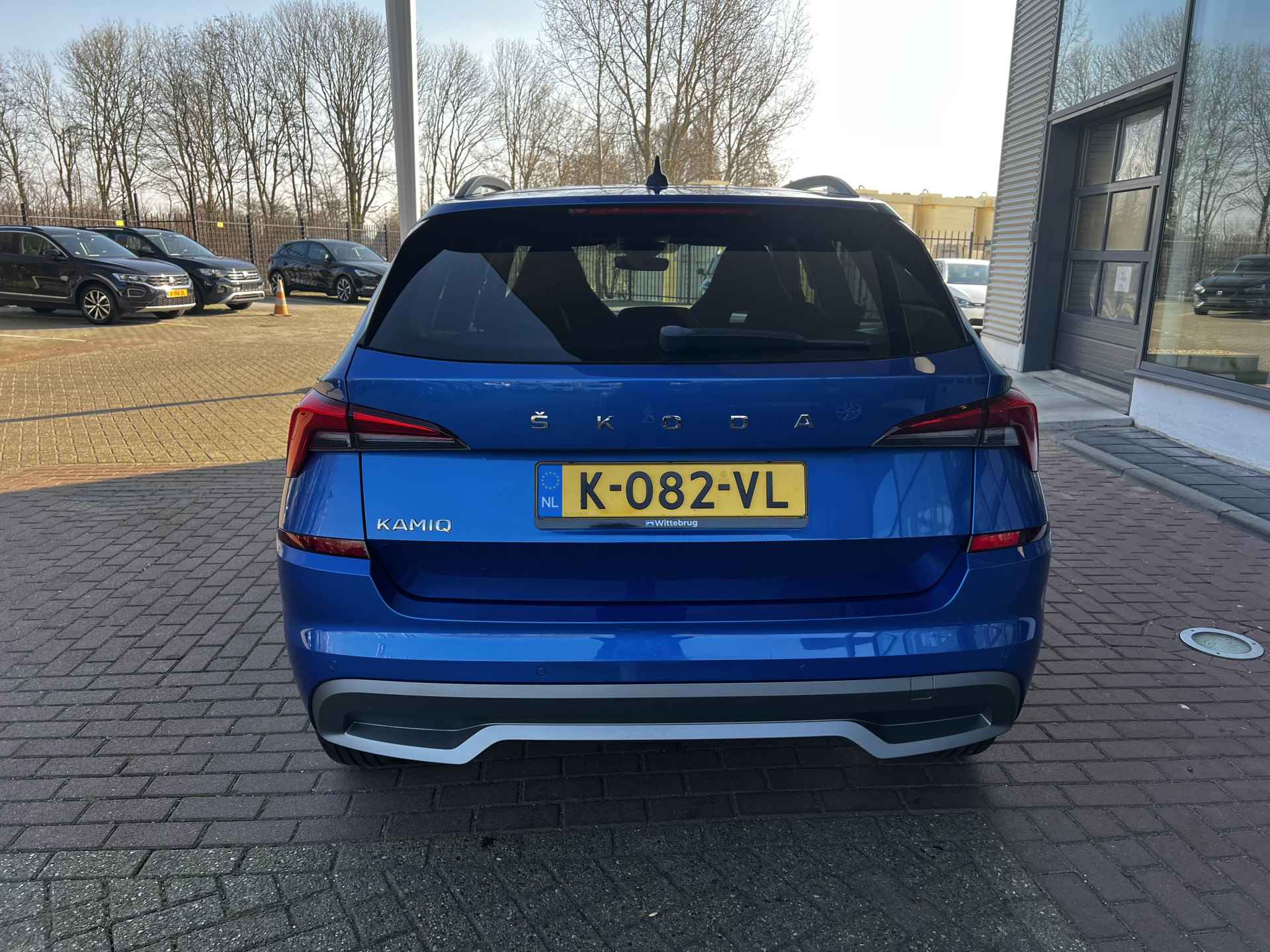 Škoda Kamiq 1.0 TSI Sport Business Metallic/  Led/ Climatronic/ APP Connect/ Parkeersensor V + A/ Do glas/ 16 lmv - 9/28