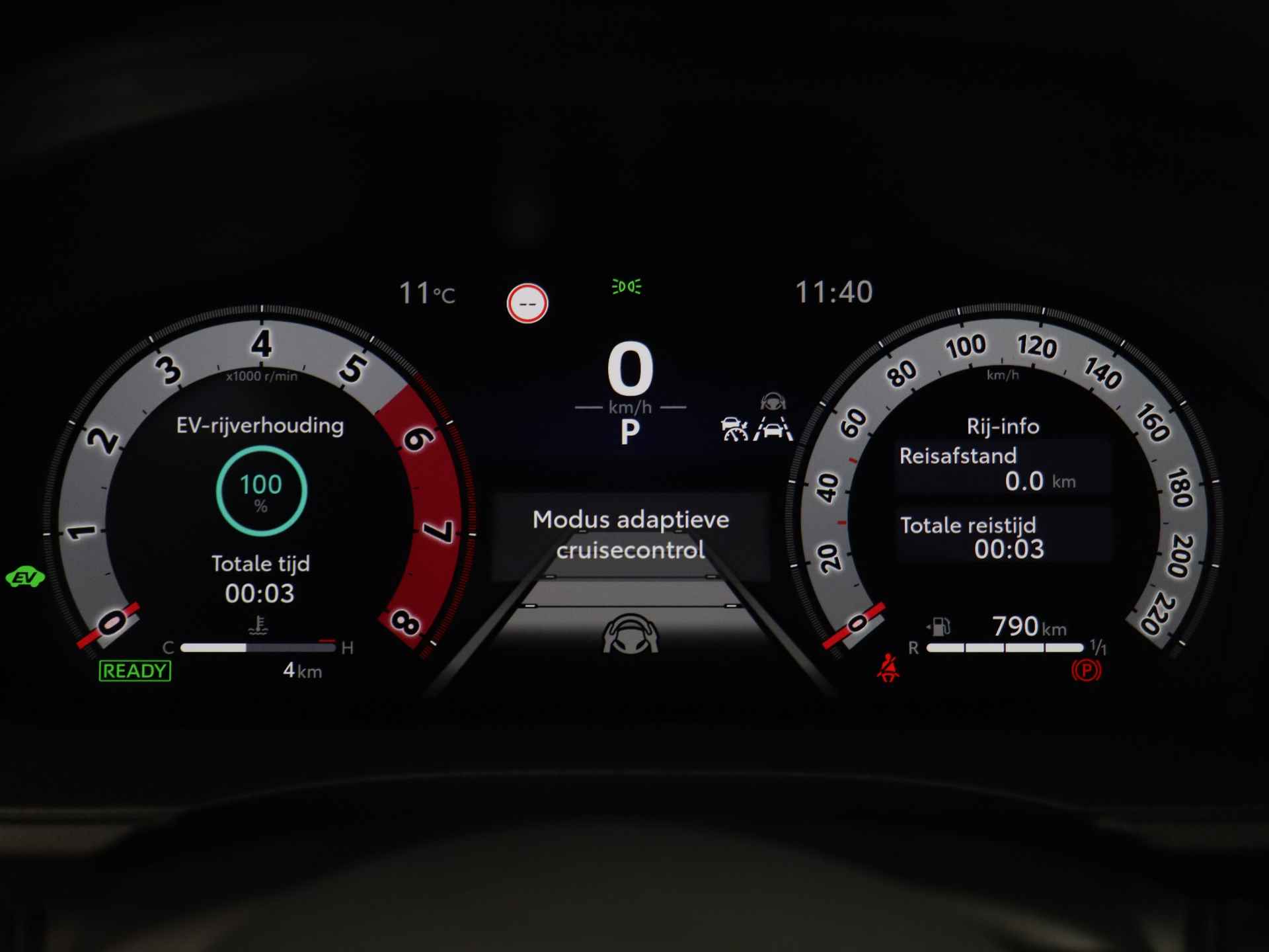 Toyota Yaris Hybrid 130 Launch Edition | DEMO | Navigatie | Parkeersensoren | - 6/37