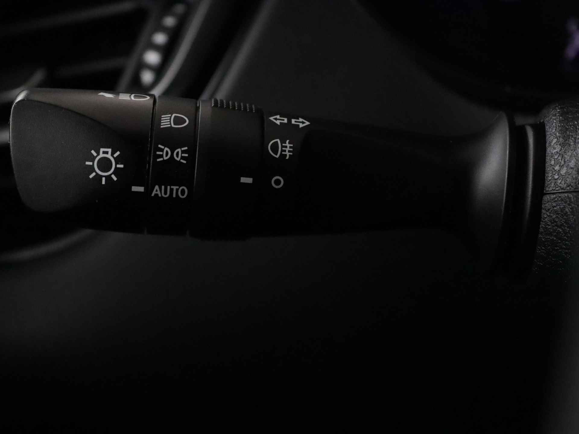 Toyota C-HR 1.2 Turbo Active | Camera | Bluetooth | Lane-Assist | - 22/38