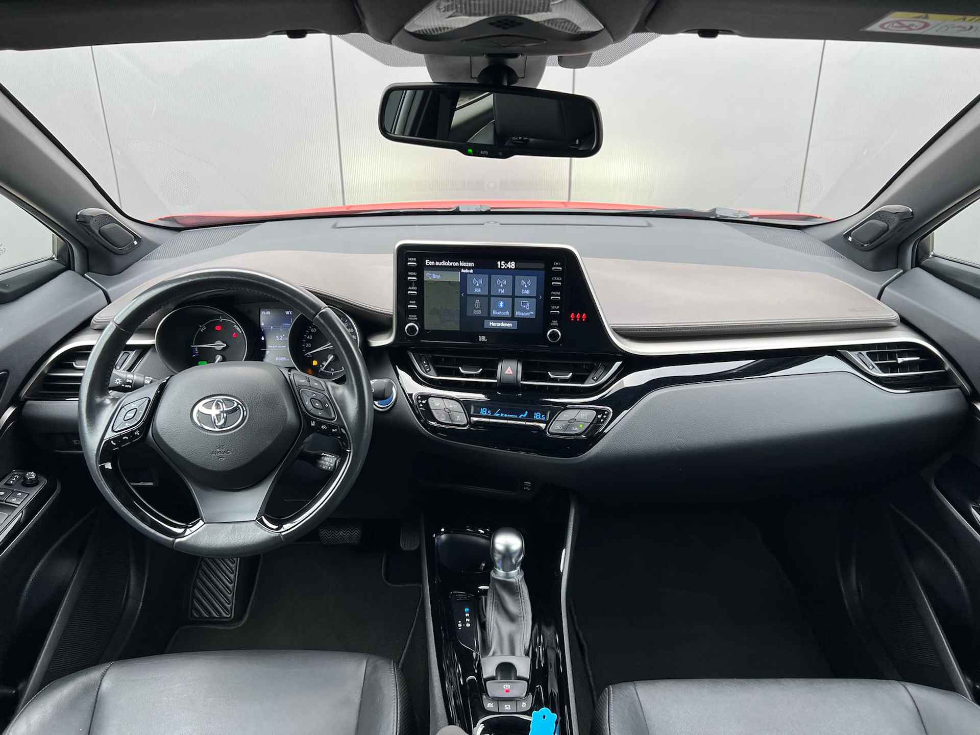 Toyota C-HR 2.0 Hybrid Launch Edition NL auto | JBL audio | Vol leder - 4/34