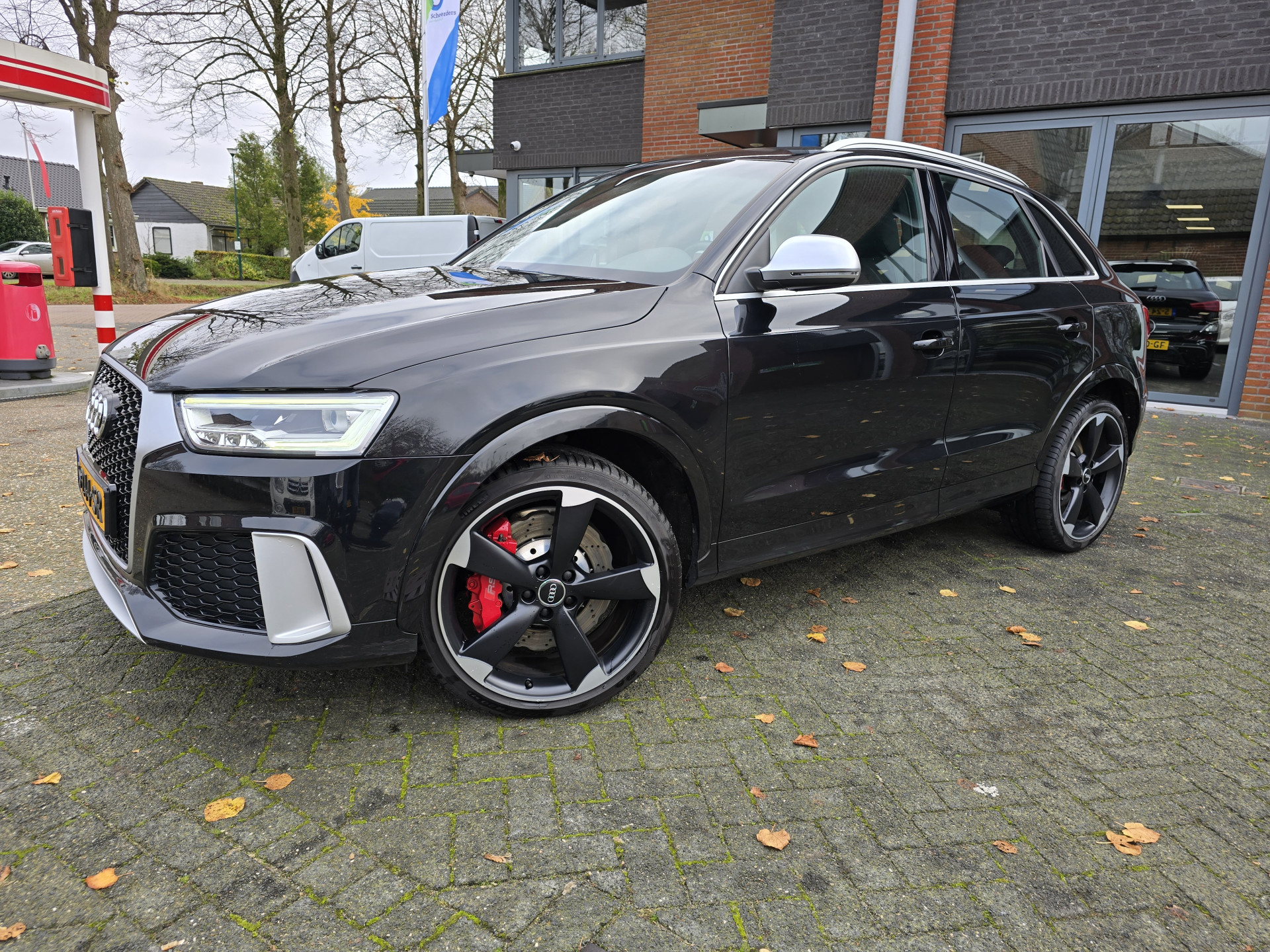 Audi Q3 2.5 TFSI RS Q3 quattro,Camera,Carplay,Trekhaak,1 jaar garantie