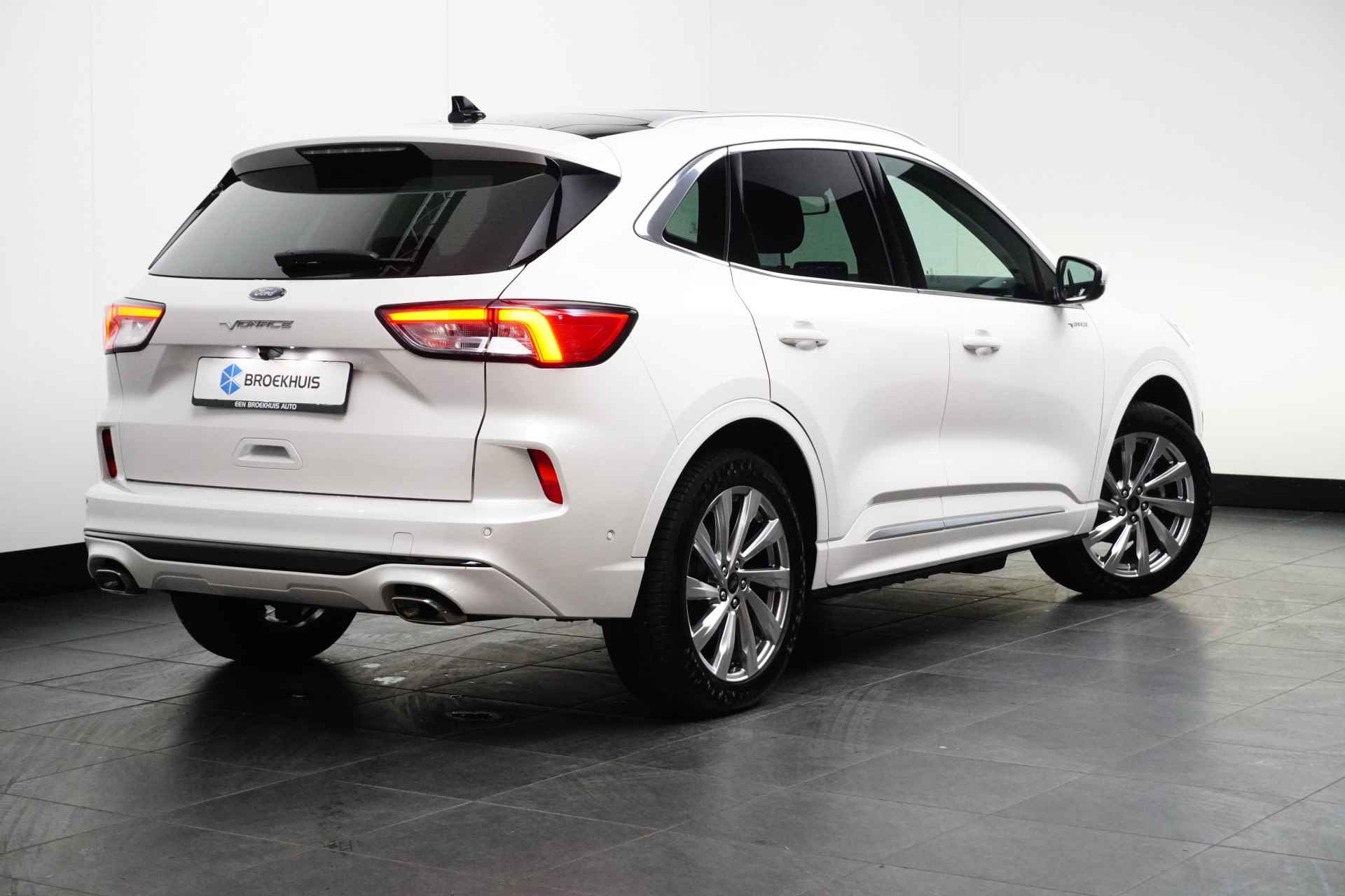 Ford Kuga 2.5 PHEV Vignale | Pano-dak | Adapt. Cruise | Camera V+A | Dodehoek Detectie | Head-Up Display | ELektrische Klep | Leder | Wint - 3/32