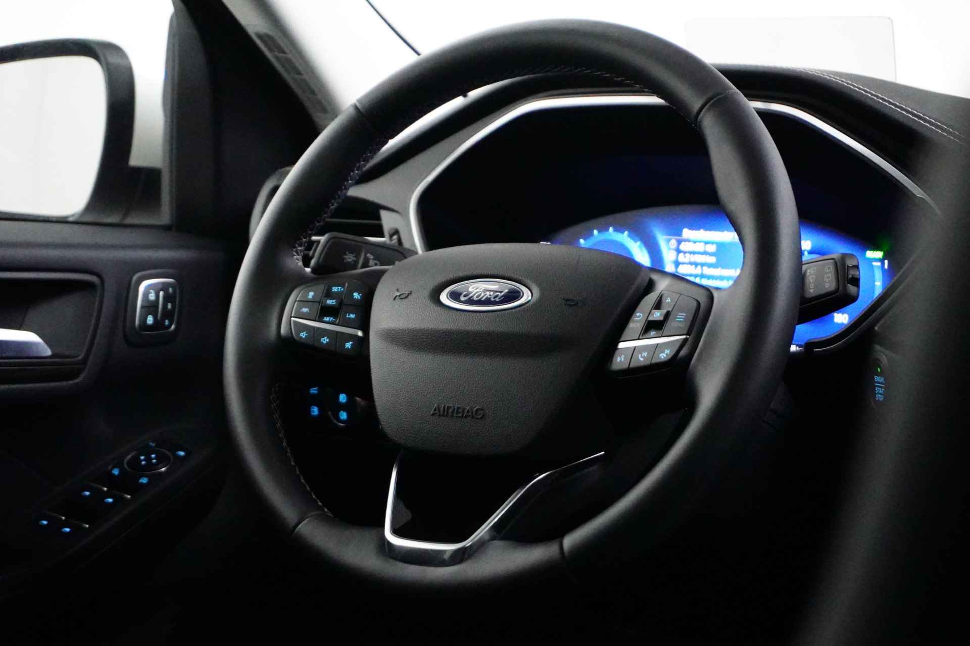 Ford Kuga 2.5 PHEV Vignale | Pano-dak | Adapt. Cruise | Camera V+A | Dodehoek Detectie | Head-Up Display | ELektrische Klep | Leder | Wint - 13/32