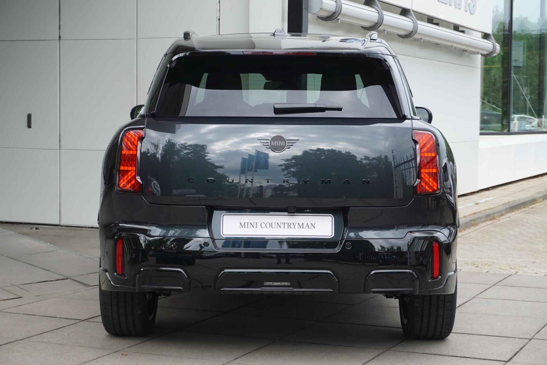 MINI Countryman C | John Cooper Works Trim + Package L - 5/39