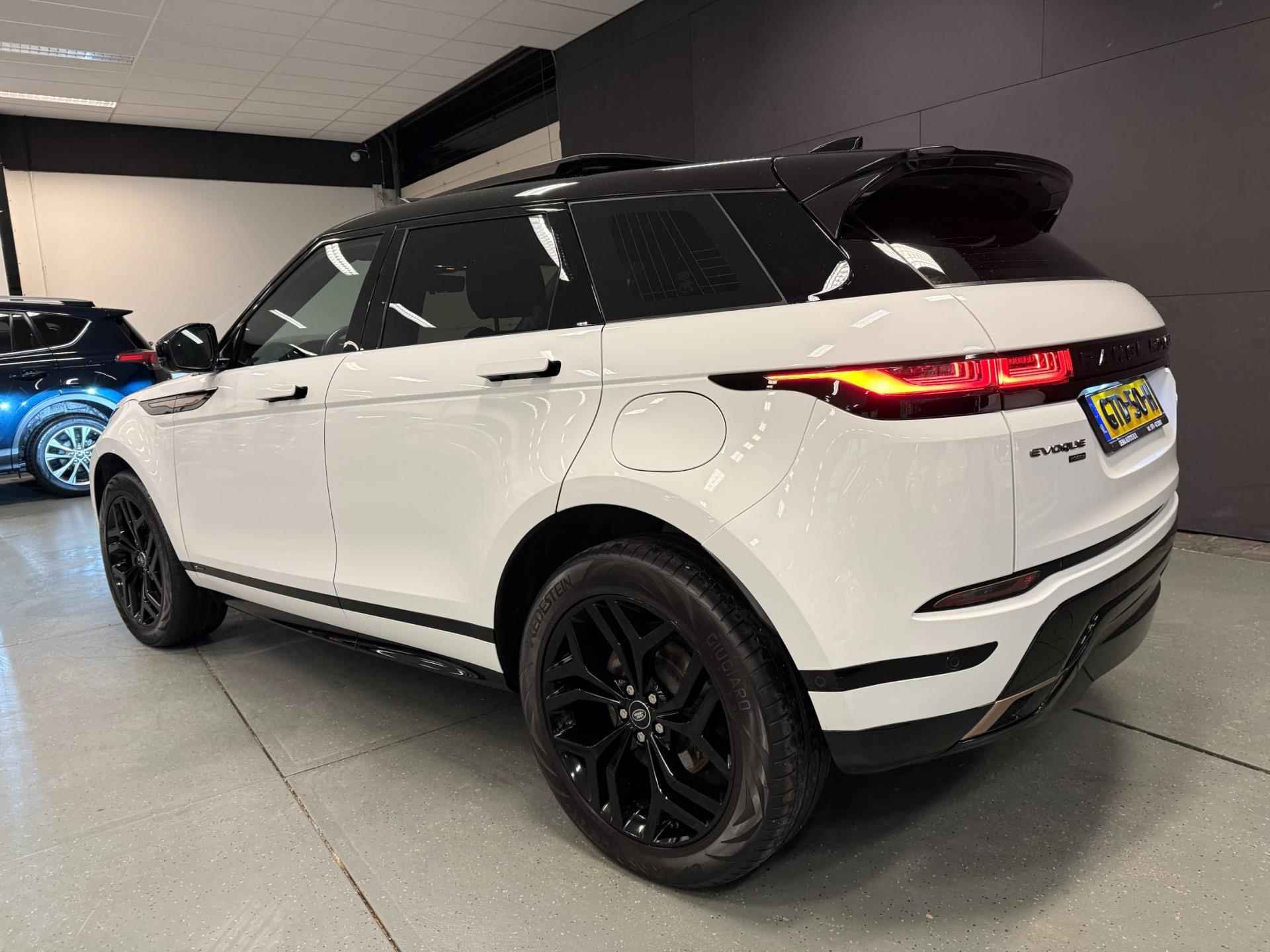 Land Rover Range Rover Evoque 1.5 P300e AWD R-DYNAMIC 20'' PANO/DAB/CARPLAY/LEDER/NAVI/LED/// - 7/54