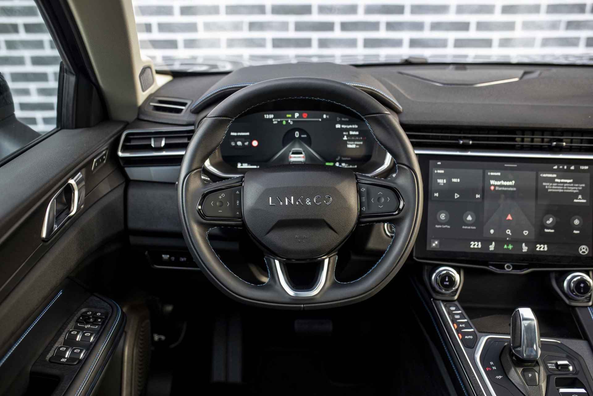 Lynk & Co 01 1.5 Plug-In hybride | Krachtige SUV | Trekhaak | Panoramadak | Adaptive Cruise Control | Premium Audio Systeem | Fullmap navigatie | Apple Carplay/Android Auto | 360 gr. camera | Stoelverwarming | Keyless Entry - 8/36