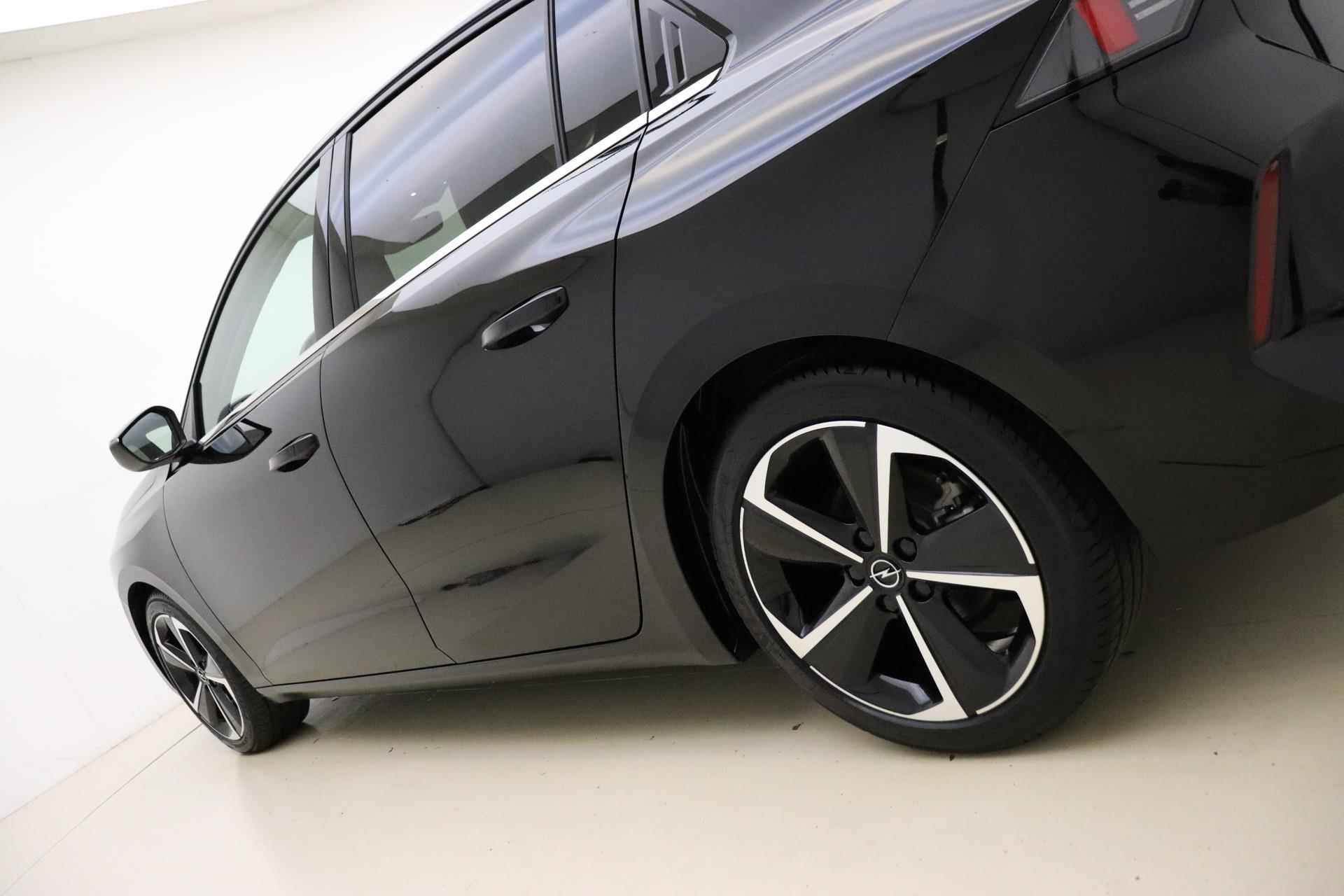 Opel Astra 1.2 GS Line 130 PK Automaat | Navigatie | Camera | DAB Radio | Getint glas | Lichtmetalen velgen | Bluetooth - 17/39