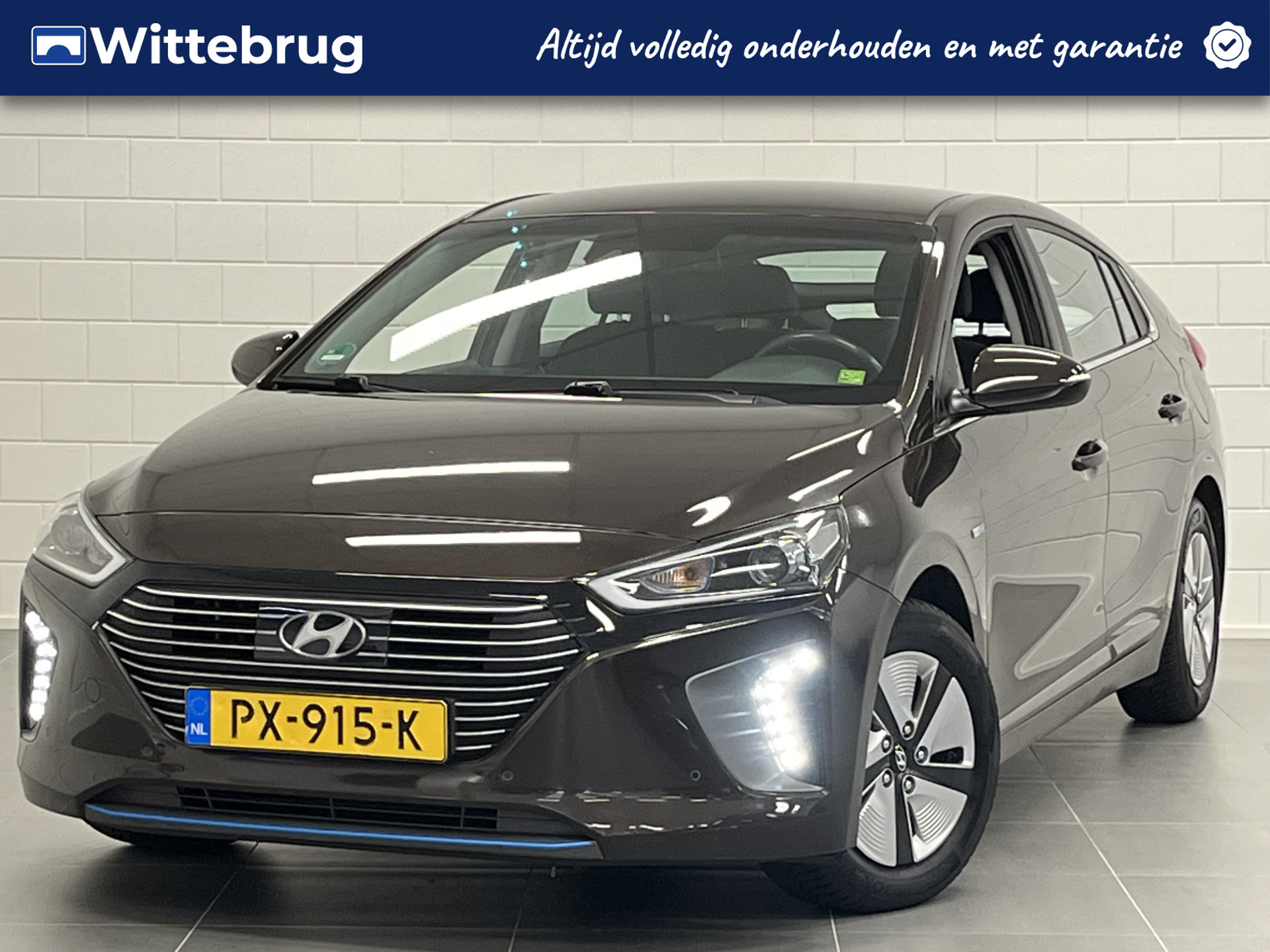 Hyundai IONIQ 1.6 GDi Comfort NAVIGATIE | CRUISE CONTROL | CLIMATE CONTROL | ZUINIGE RUIME AUTO!