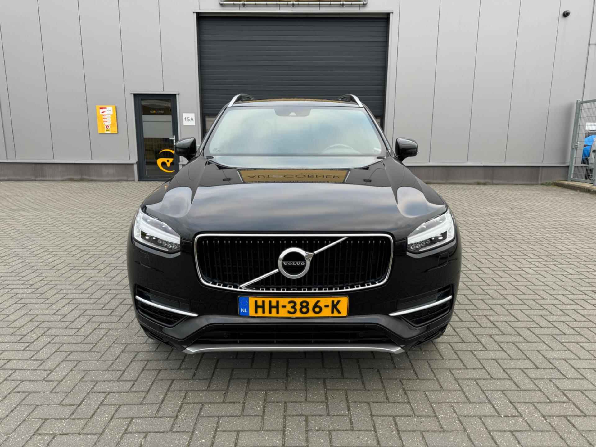 Volvo XC90 2.0 T8 Twin Engine AWD Inscription - 3/35