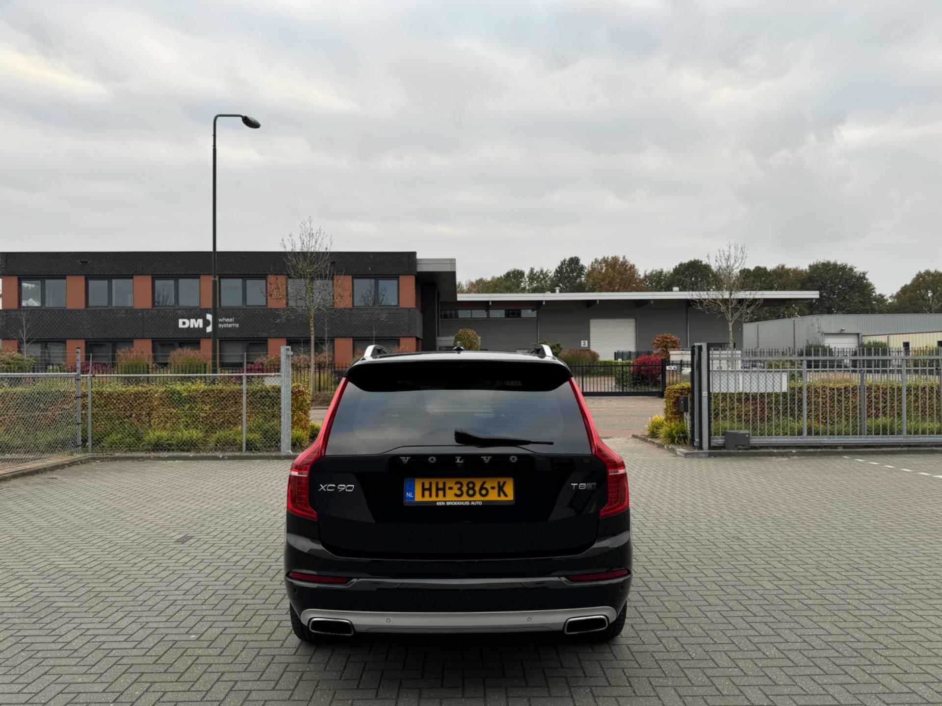 Volvo XC90 2.0 T8 Twin Engine AWD Inscription - 7/35