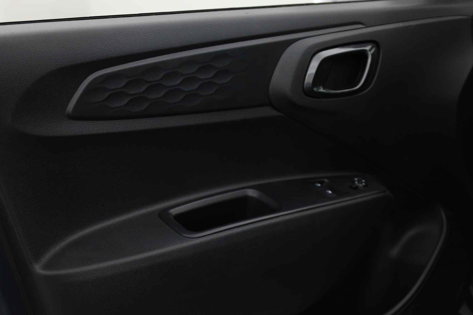 Hyundai i10 1.0 Comfort | Apple CarPlay | Cruise | DAB | - 6/26