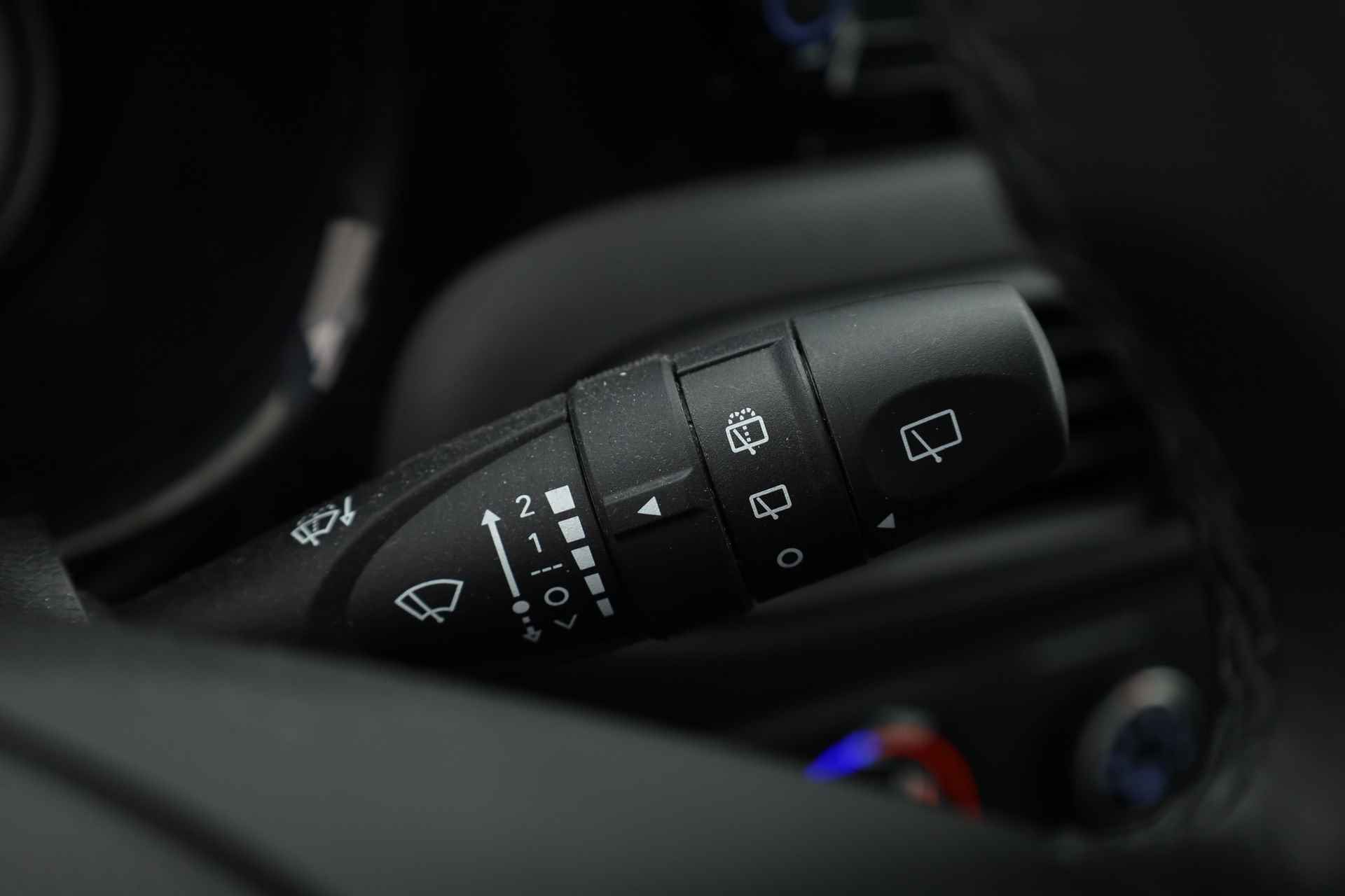 Hyundai i10 1.0 Comfort | Apple CarPlay | Cruise | DAB | - 11/26