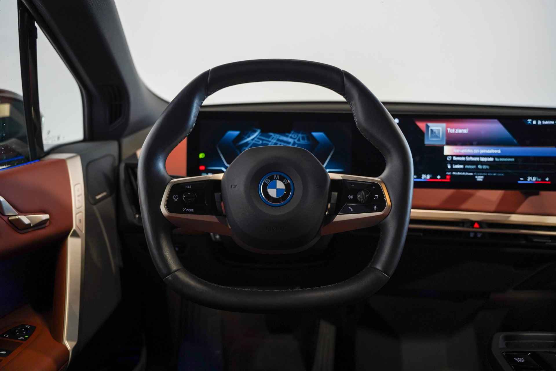 BMW iX xDrive40 High Executive Sportpakket - 12/30
