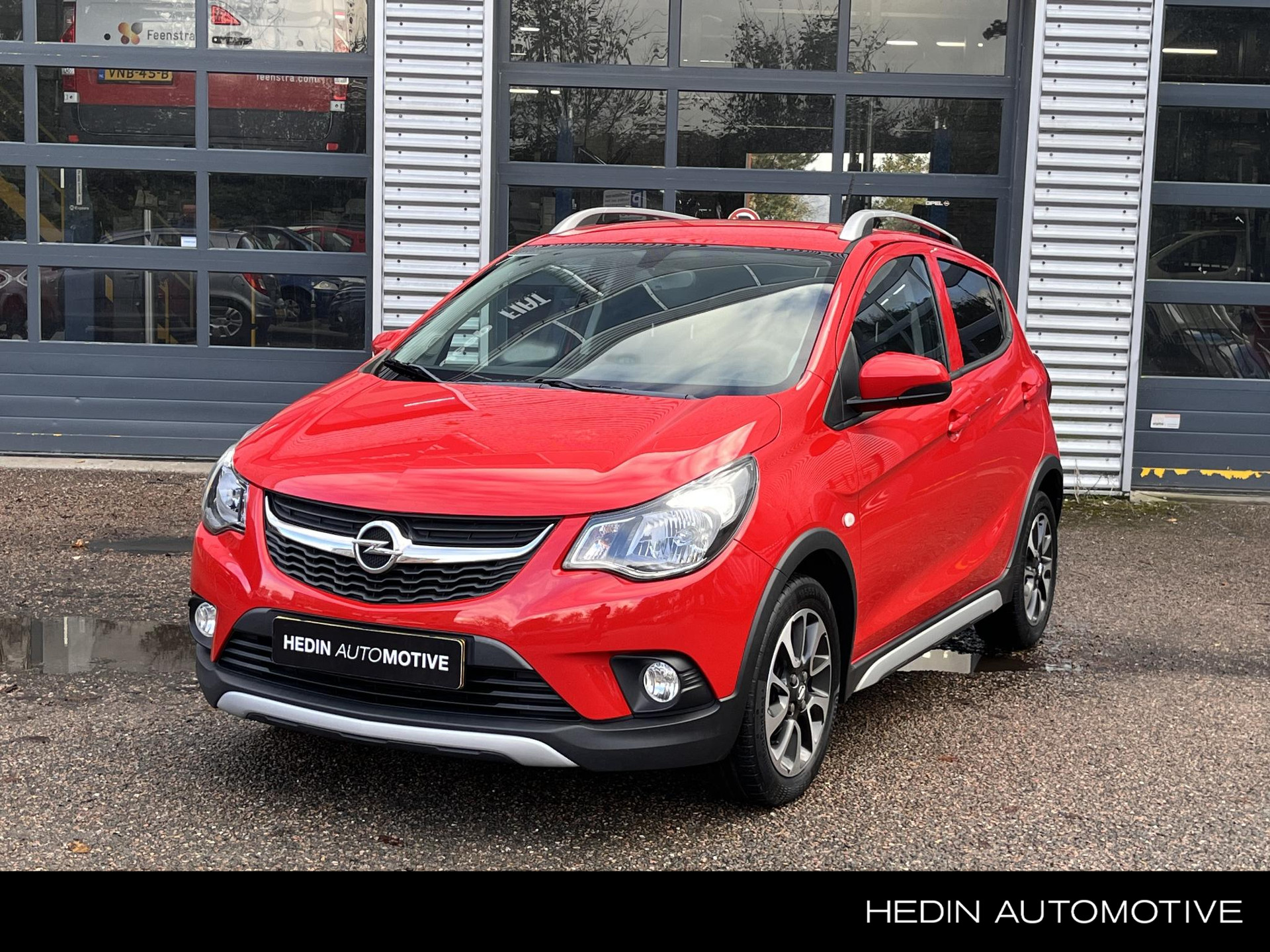 Opel KARL 1.0 75PK Rocks Online Edition | Navi via App | Airco | Cruise control | Apple Carplay/Android Auto | PDC | LMV 15 inch | Hoge instap