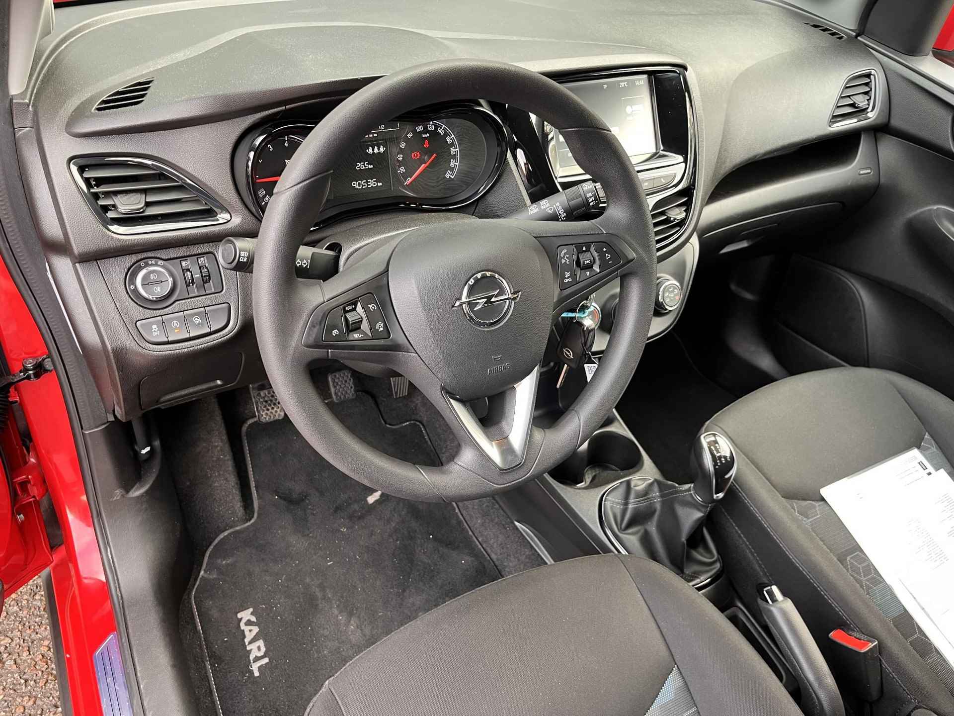 Opel KARL 1.0 75PK Rocks Online Edition | Navi via App | Airco | Cruise control | Apple Carplay/Android Auto | PDC | LMV 15 inch | Hoge instap - 10/23