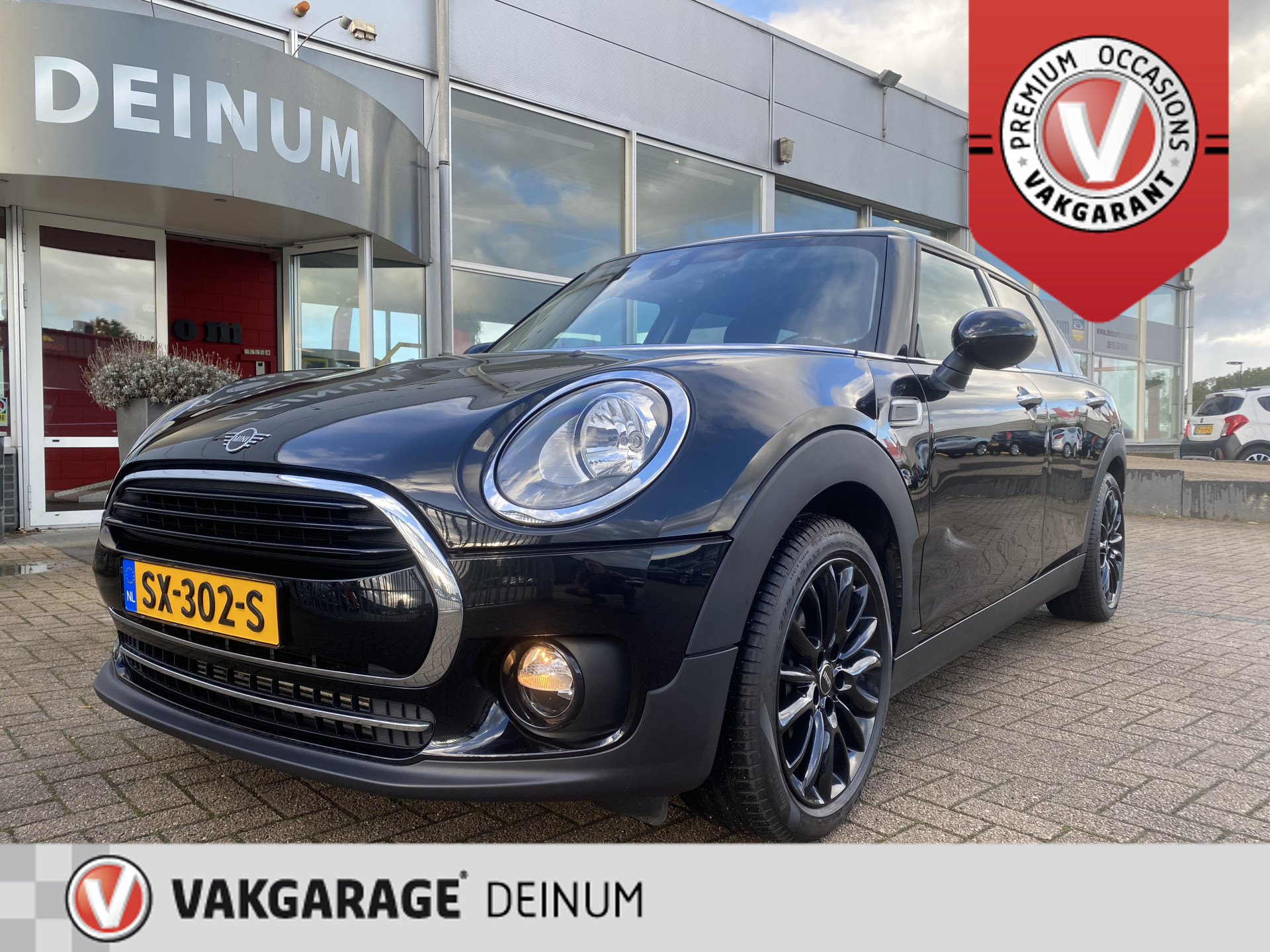 MINI Clubman 1.5 Cooper Salt Business Automaat. Navigatie, Comf intr, LMV, Half leer, etc..