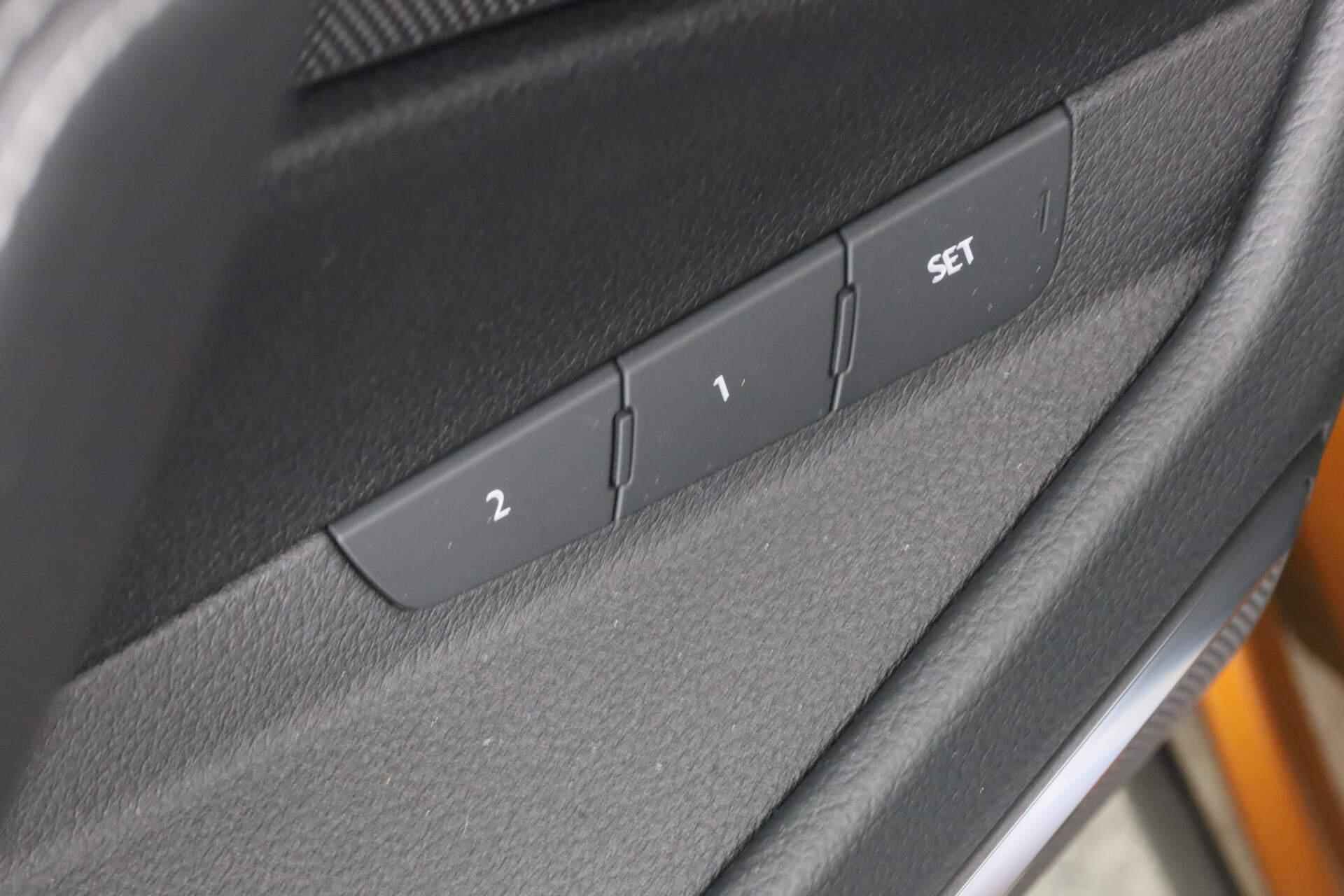 Audi e-tron 55 408PK quattro S Edition | Pano | 360 Camera | B&O | ACC - 12/50